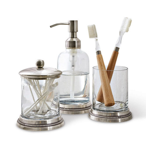 Glas-Badezimmer-Set mit Metallakzenten, Spender sowie Behälter für Zahnbürsten und Wattestäbchen
