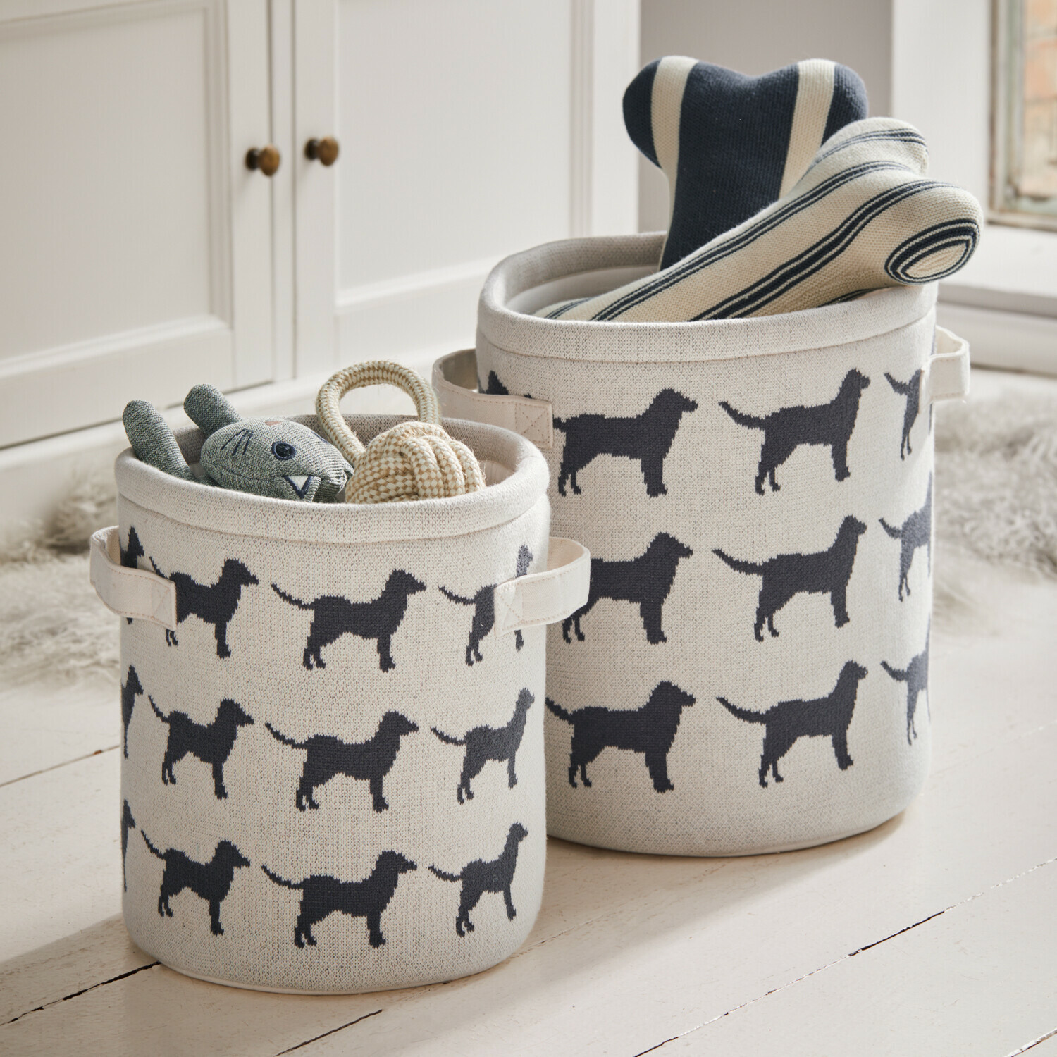 Korb 2er Set Pawelino Beige Baumwollkörbe mit schwarzem Hundemuster, ideal zur Aufbewahrung von Spielzeug und Zubehör