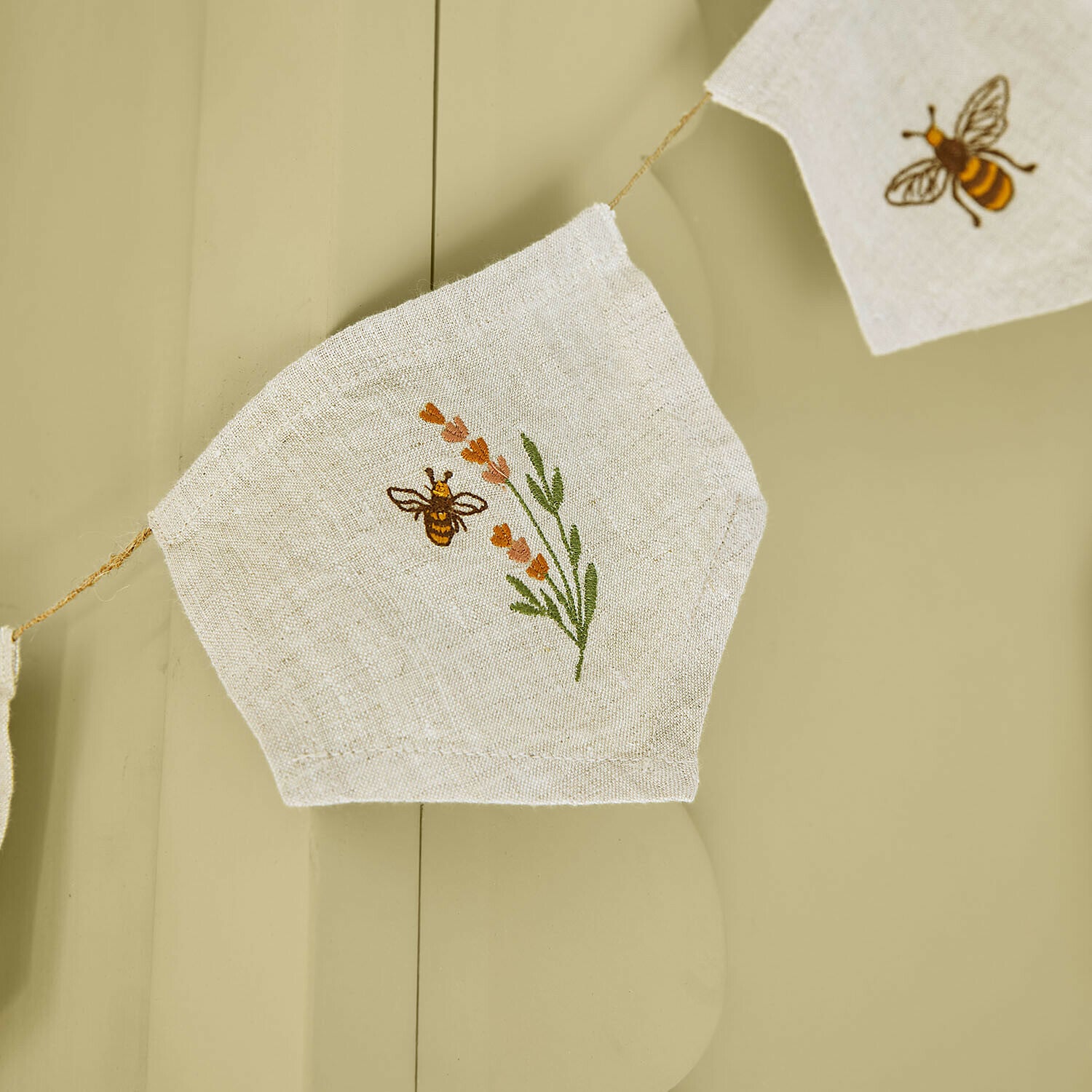 Wimpelgirlande Fluttery