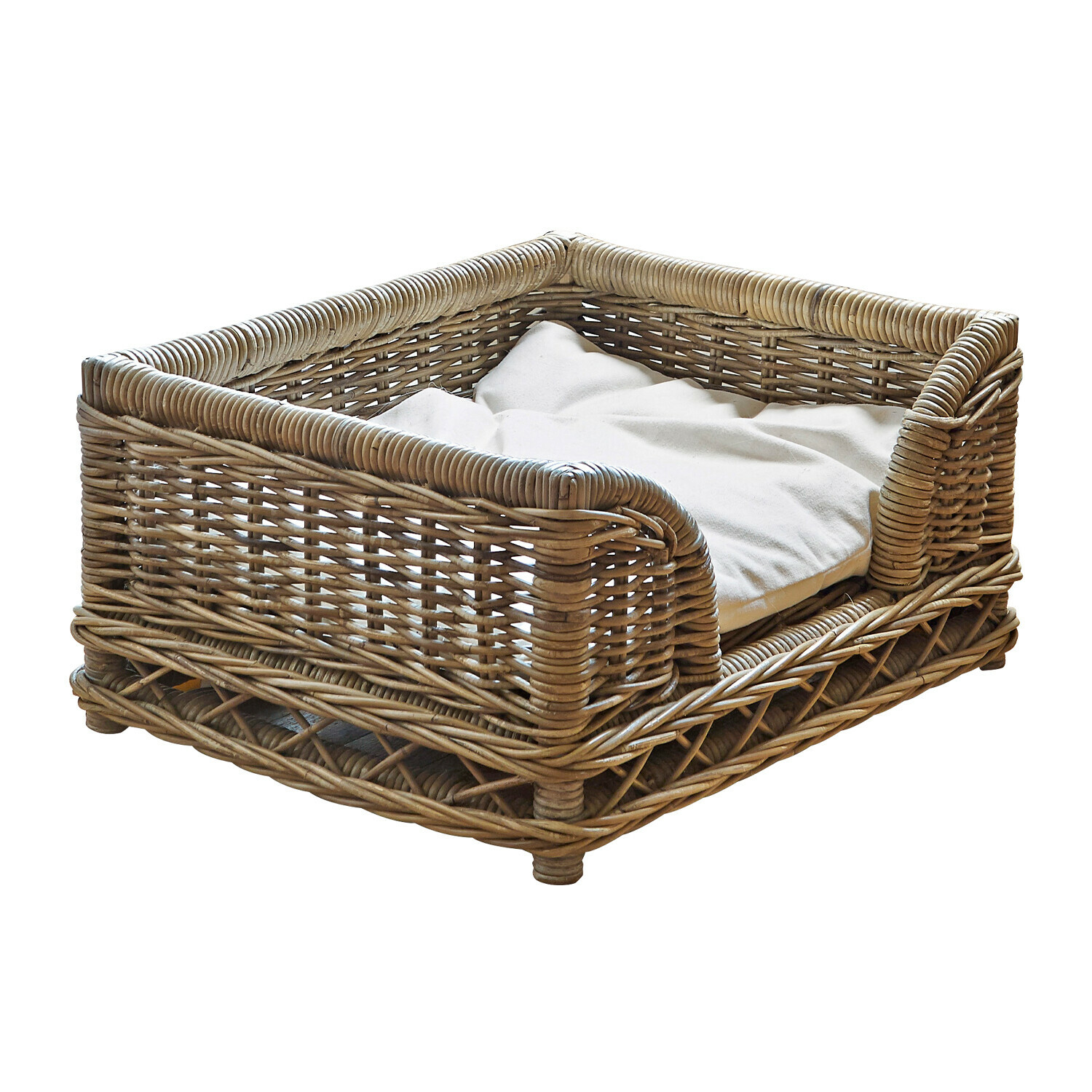 Haustierkorb Gorron Quadratisches Tierbett aus Rattan mit cremefarbenem Kissen, natürlicher Werkstoff und Farbe