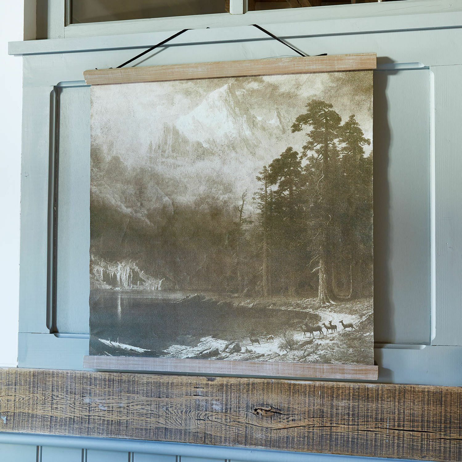 Bild Belle Horizon Dekoratives Leinwandbild mit Berglandschaft und Wald in Braun- und Beigetönen zur Wandgestaltung
