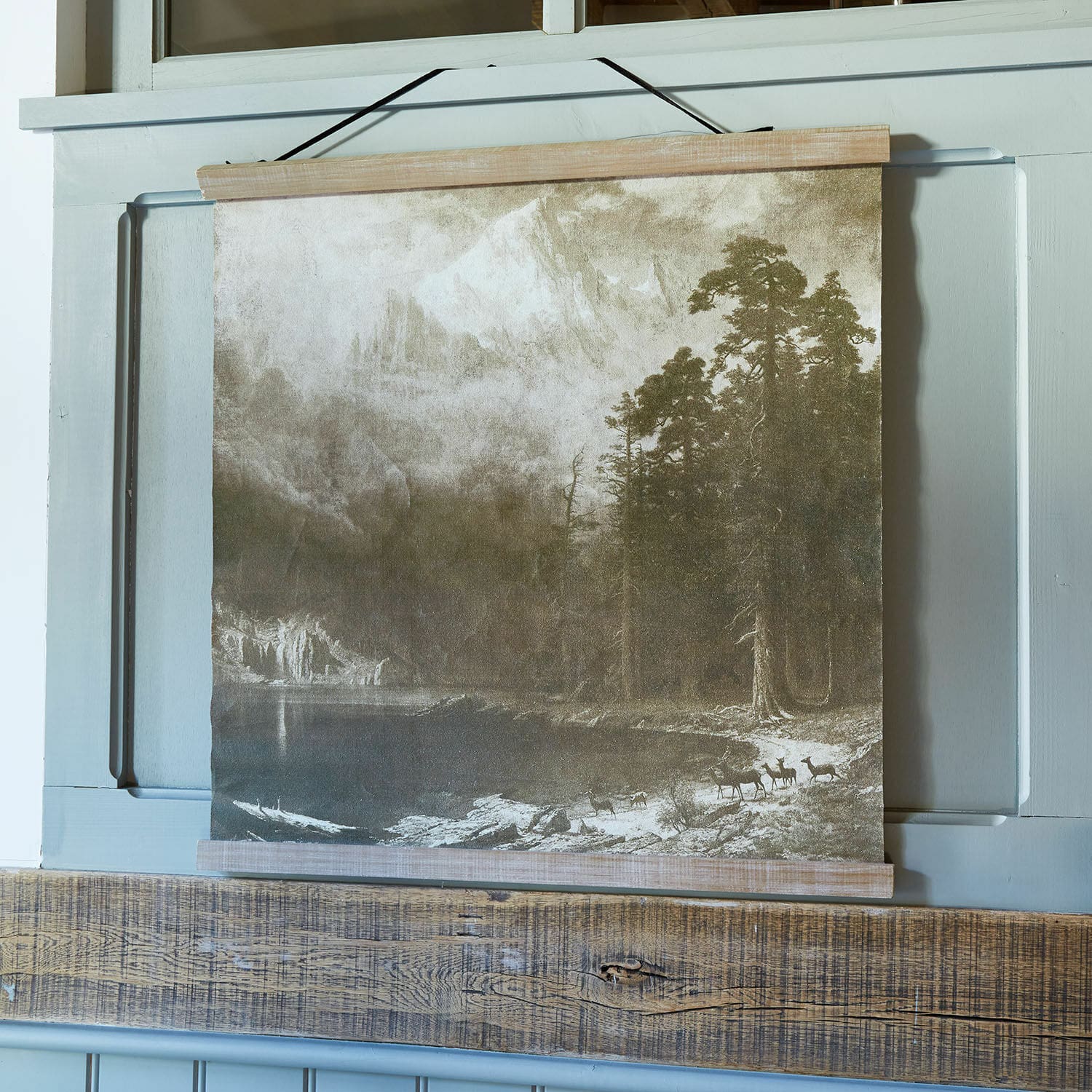 Bild Belle Horizon Dekoratives Leinwandbild mit Berglandschaft und Wald in Braun- und Beigetönen zur Wandgestaltung