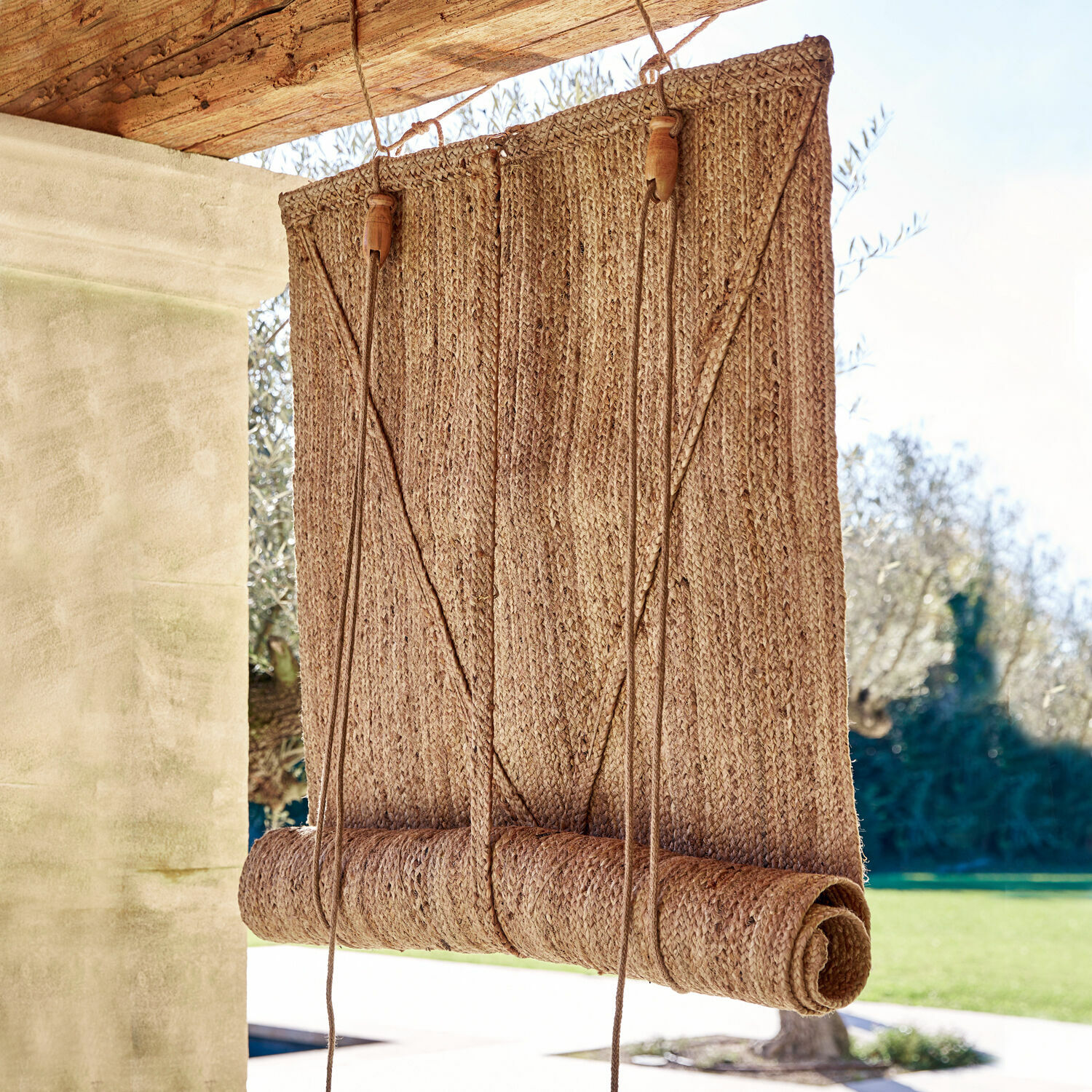 Rollo Georgia Naturfarbener, geflochtener Jute-Rollo in Beige zum Abdunkeln und Dekorieren von Fenstern
