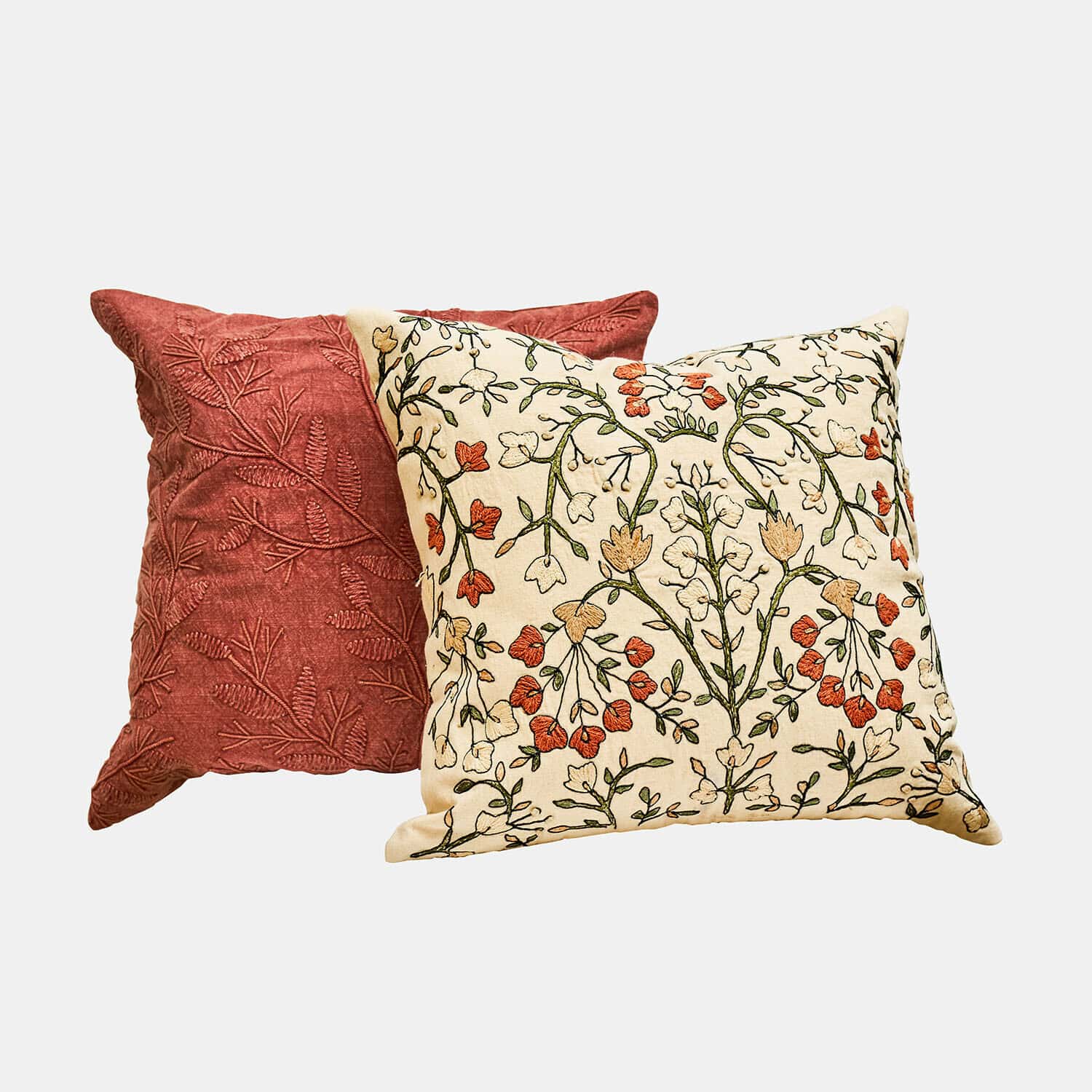 Kissenhülle 2er Set Calévine Set mit zwei dekorativen Kissen mit besticktem Blumenmuster und rotem Blattdesign