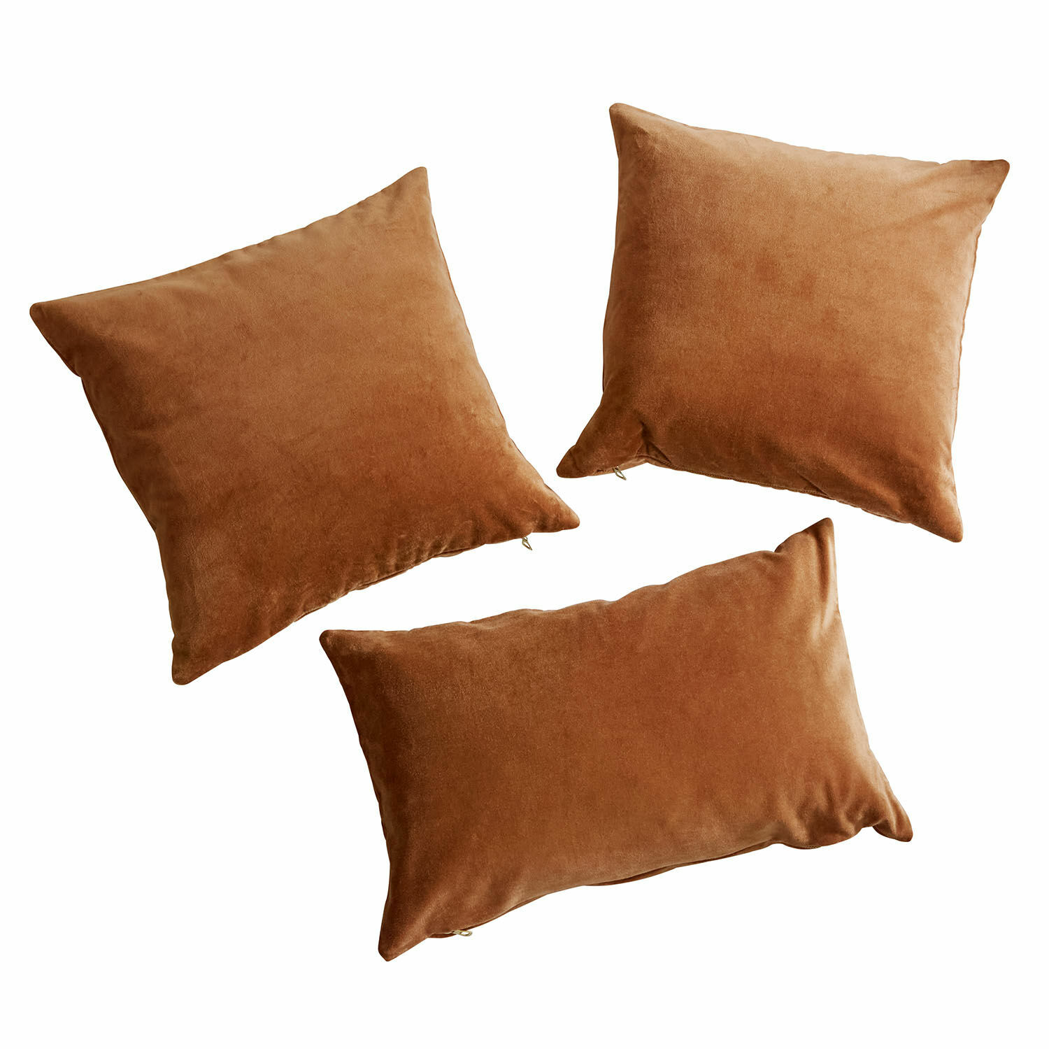 Kissenhülle 3er Set Shahrine Set mit drei braunen Dekokissen aus weichem Material für Wohn- und Schlafzimmer