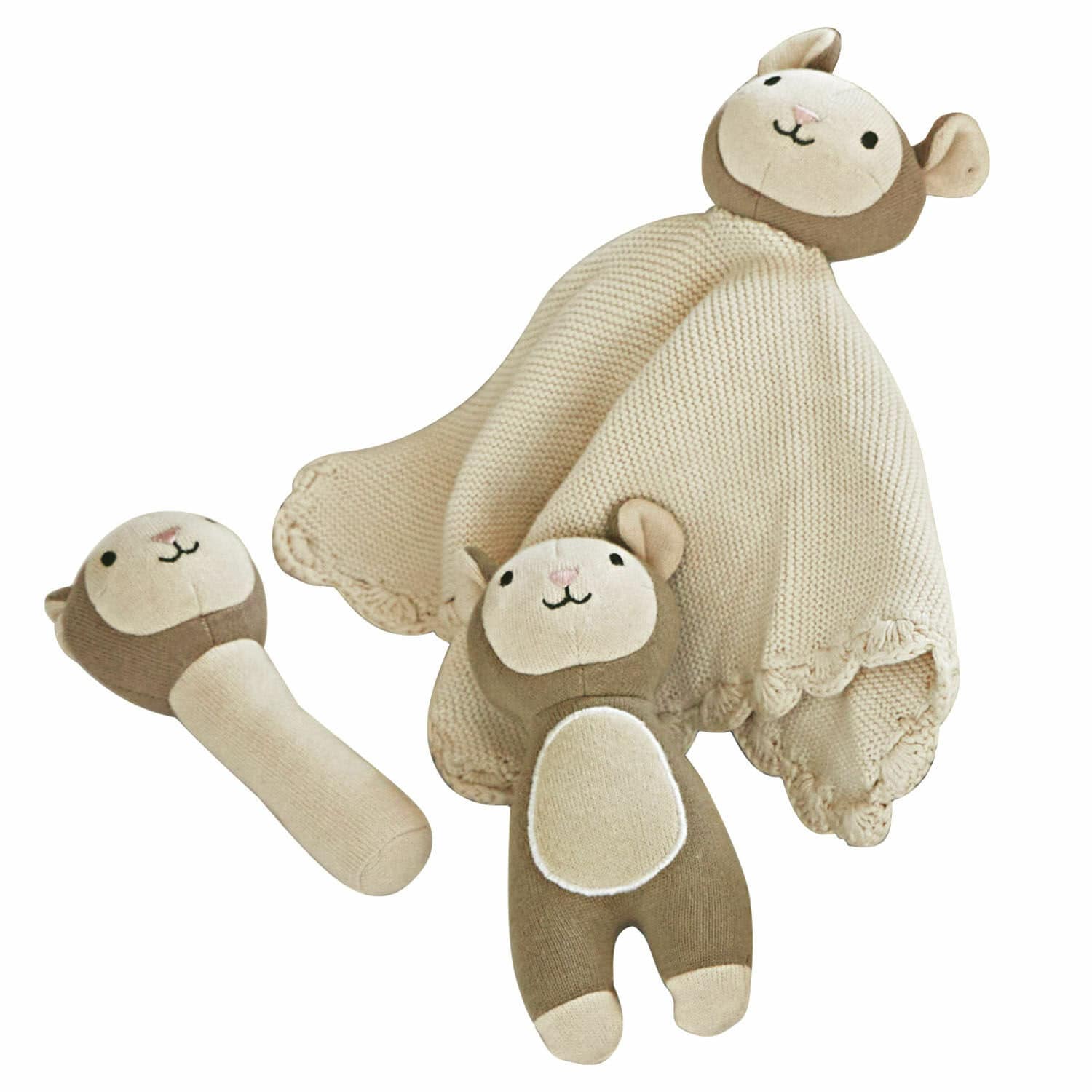 Stofftier 3er Set Playfulo Set aus beigen und braunen Plüschspielzeugen in Bärenform aus weichem, gestricktem Material für Babys