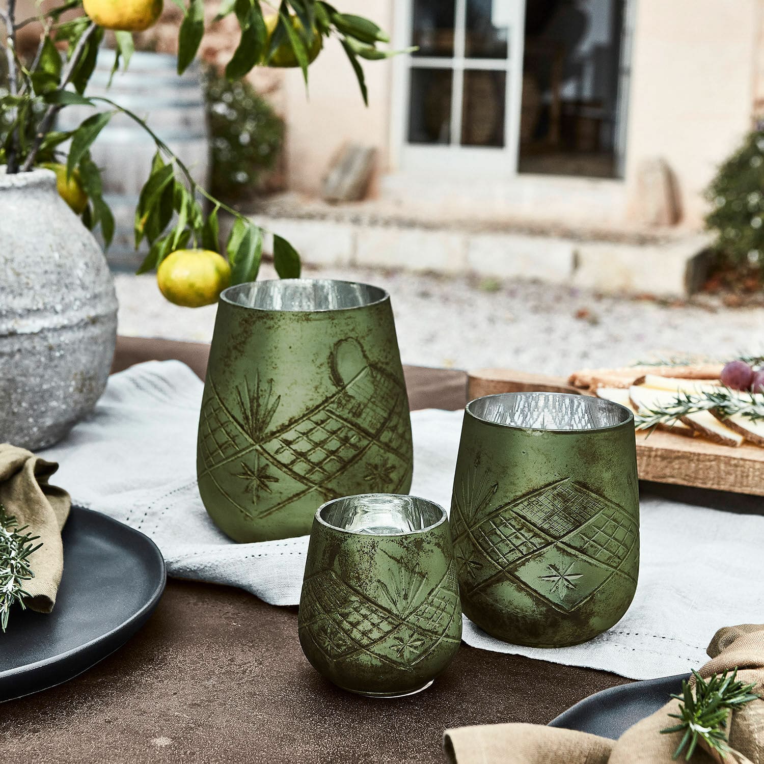 Windlicht 3er Set Vitas Set aus drei grünen Glas-Teelichthaltern mit Muster, rustikale Tischdekoration