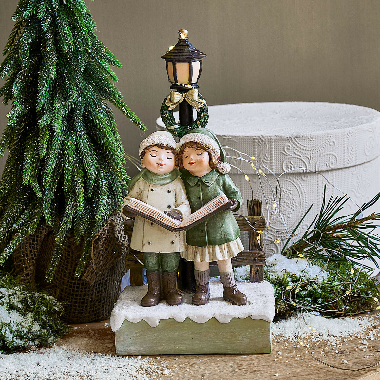 Deko-Kinder mit LED-Laterne Jerries Deko-Kinder mit LED-Laterne Jerries