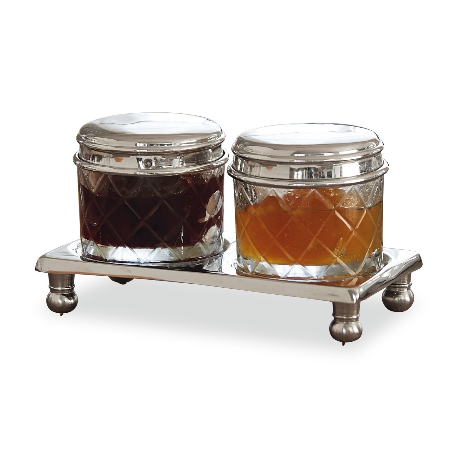 Dosen 2er Set Aiton Set aus zwei Glasbehältern mit Metalldeckeln auf einem Edelstahltablett für Gewürze