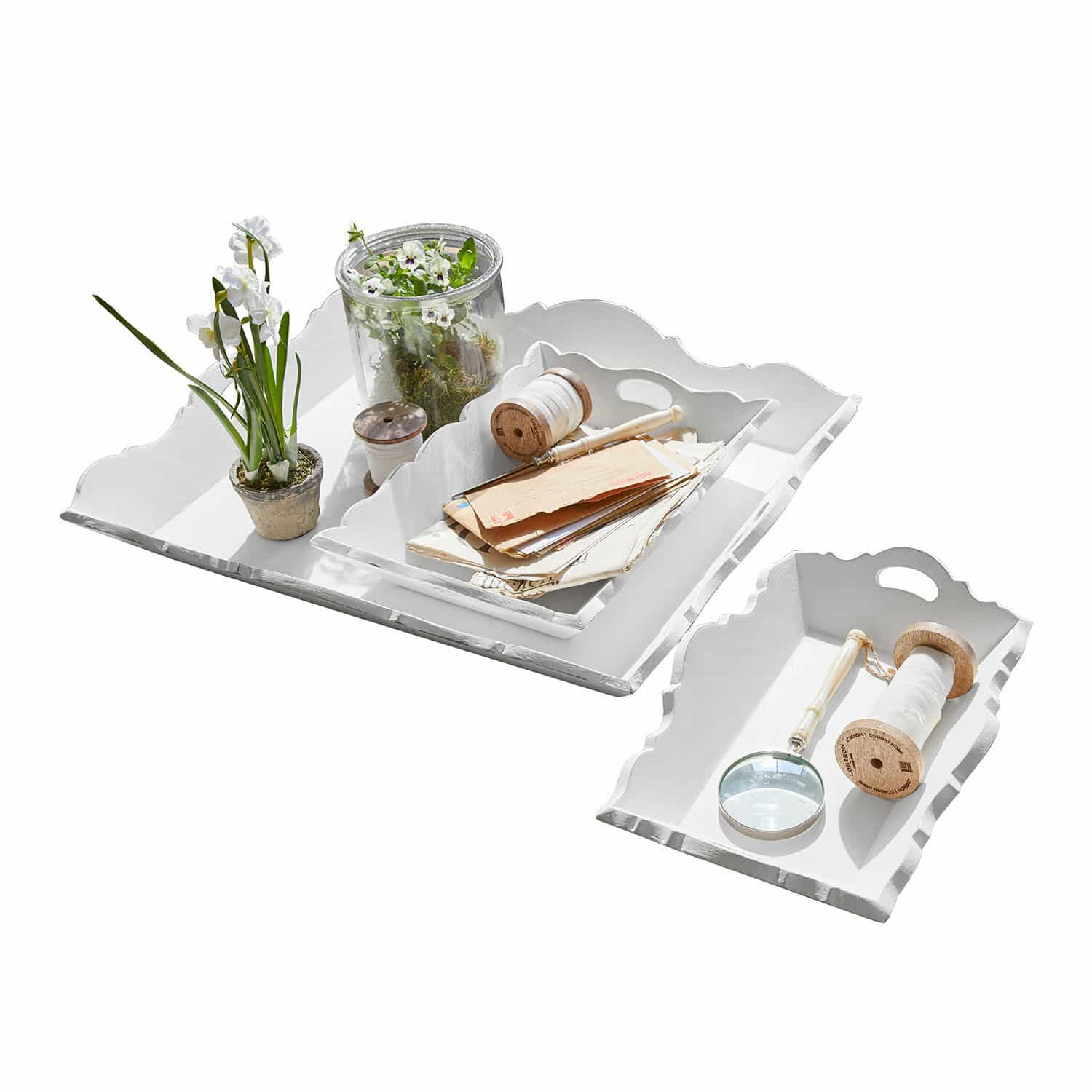 Tablett 3er Set Pirelo Set aus weissen Holztabletts mit dekorativen Kanten, Wohnaccessoires und Dekorationen