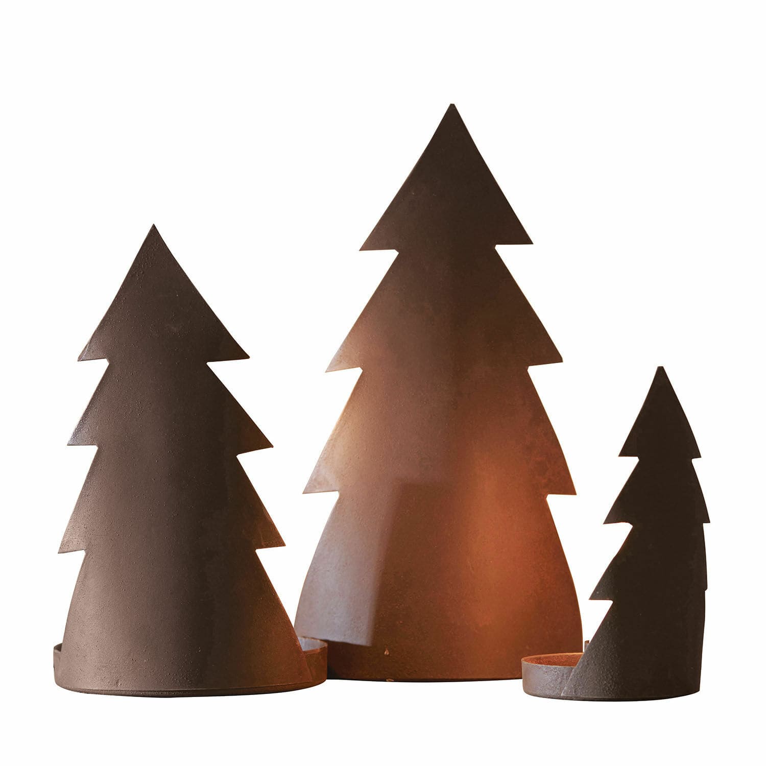 Kerzenständer 3er Set Ageville Drei rostfarbene Metallkerzenhalter in Tannenbaumform als festliche Weihnachtsdekoration
