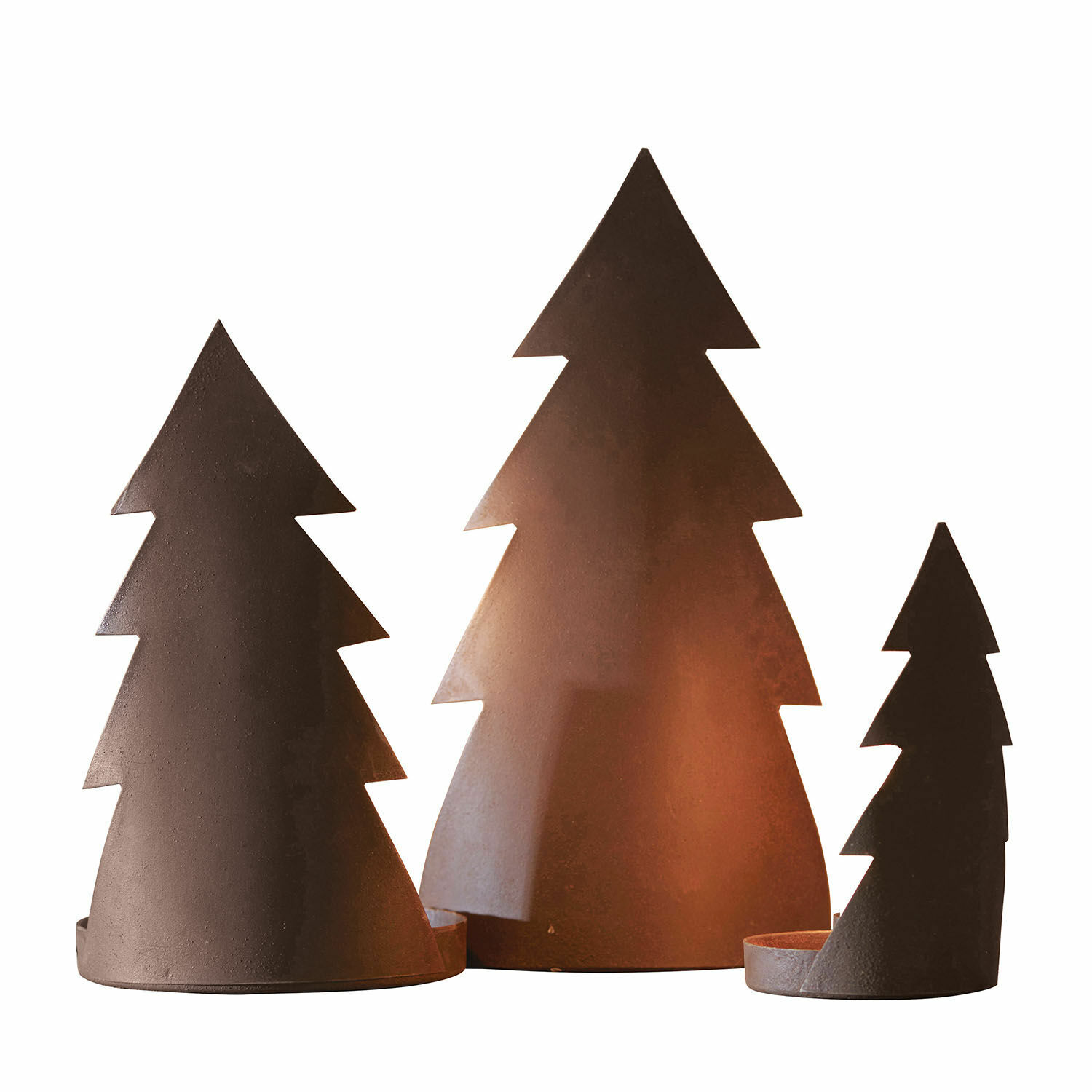 Kerzenständer 3er Set Ageville Drei rostfarbene Metallkerzenhalter in Tannenbaumform als festliche Weihnachtsdekoration