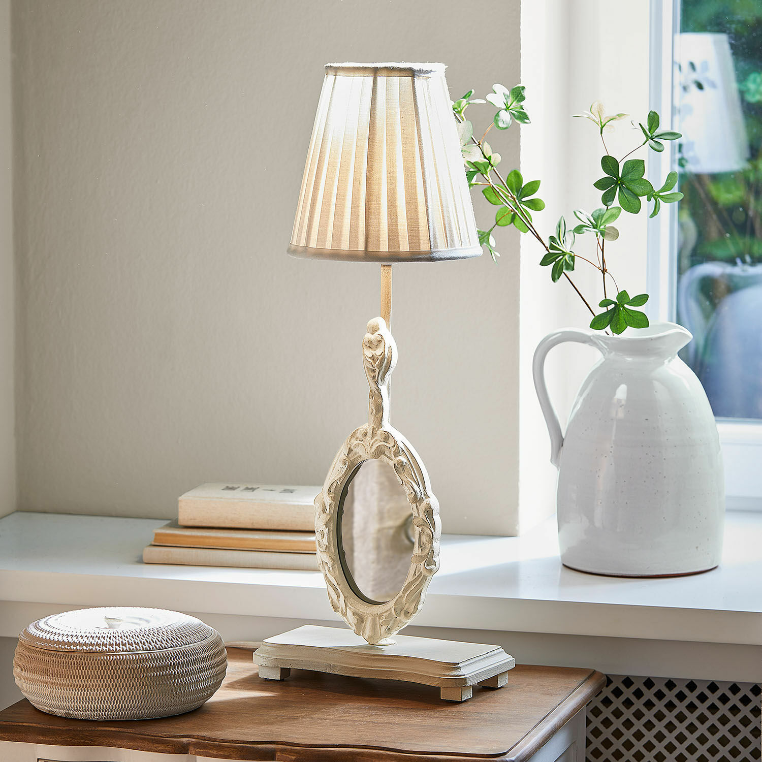 Tischlampe mit Spiegel Brannach