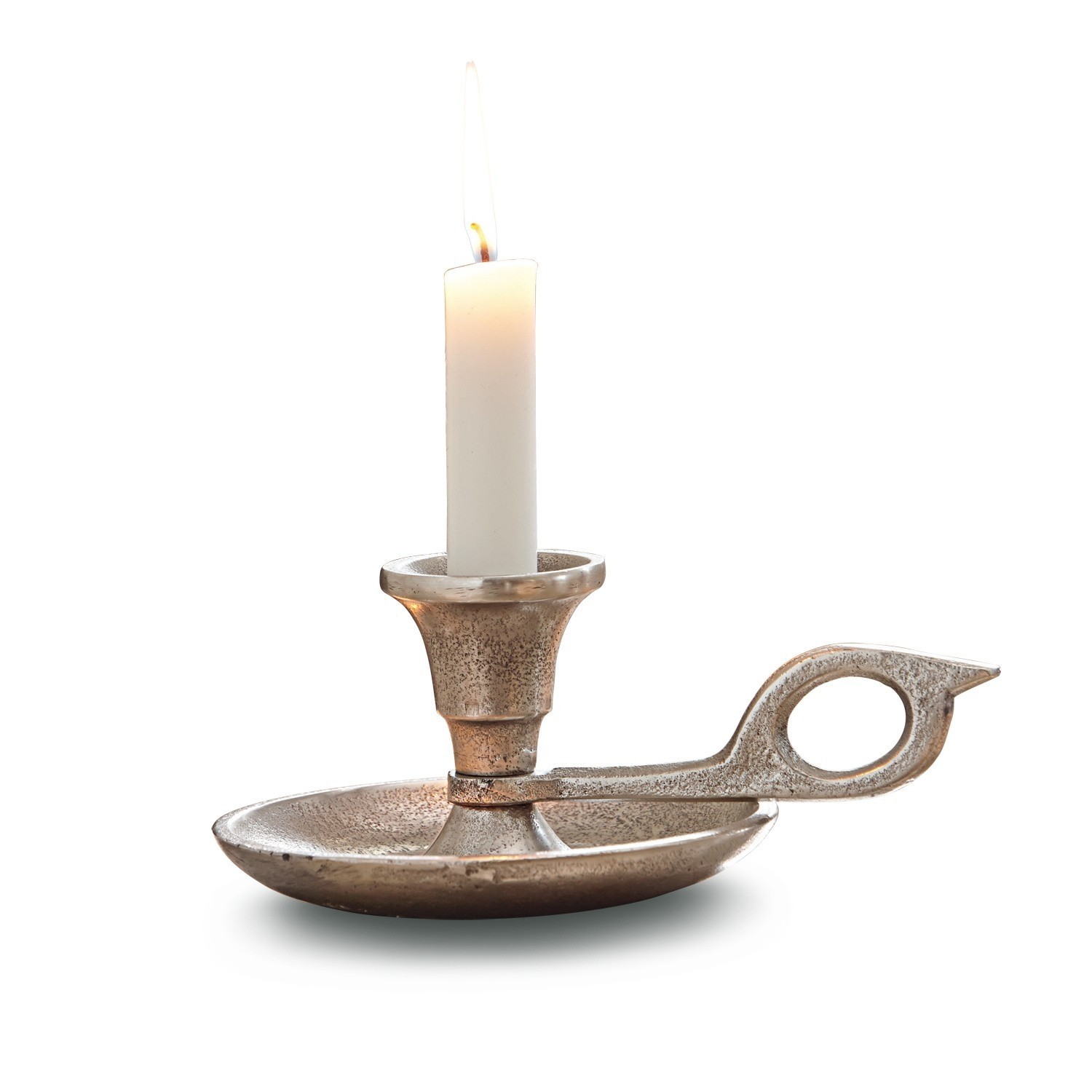 Kerzenständer Aida Metall-Kerzenhalter mit Griff in Silberfarbe und brennender weisser Kerze