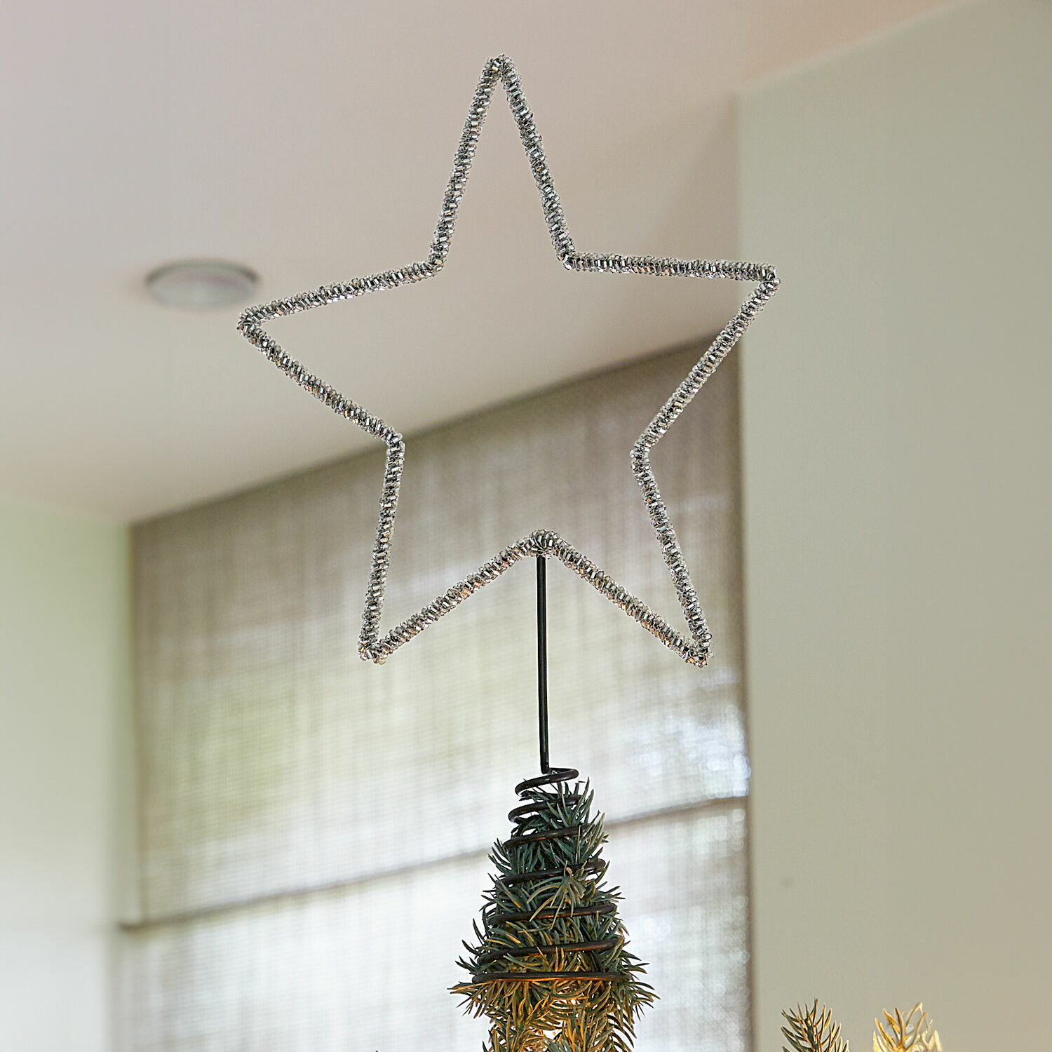 Baumspitze Nobiletto Silberner Metallstern als Christbaumspitze, festliche Weihnachtsdekoration für zu Hause