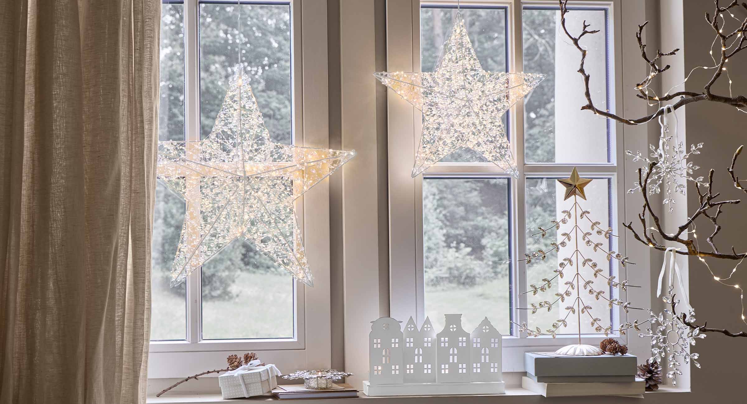 Weihnachtlicher Fensterglanz