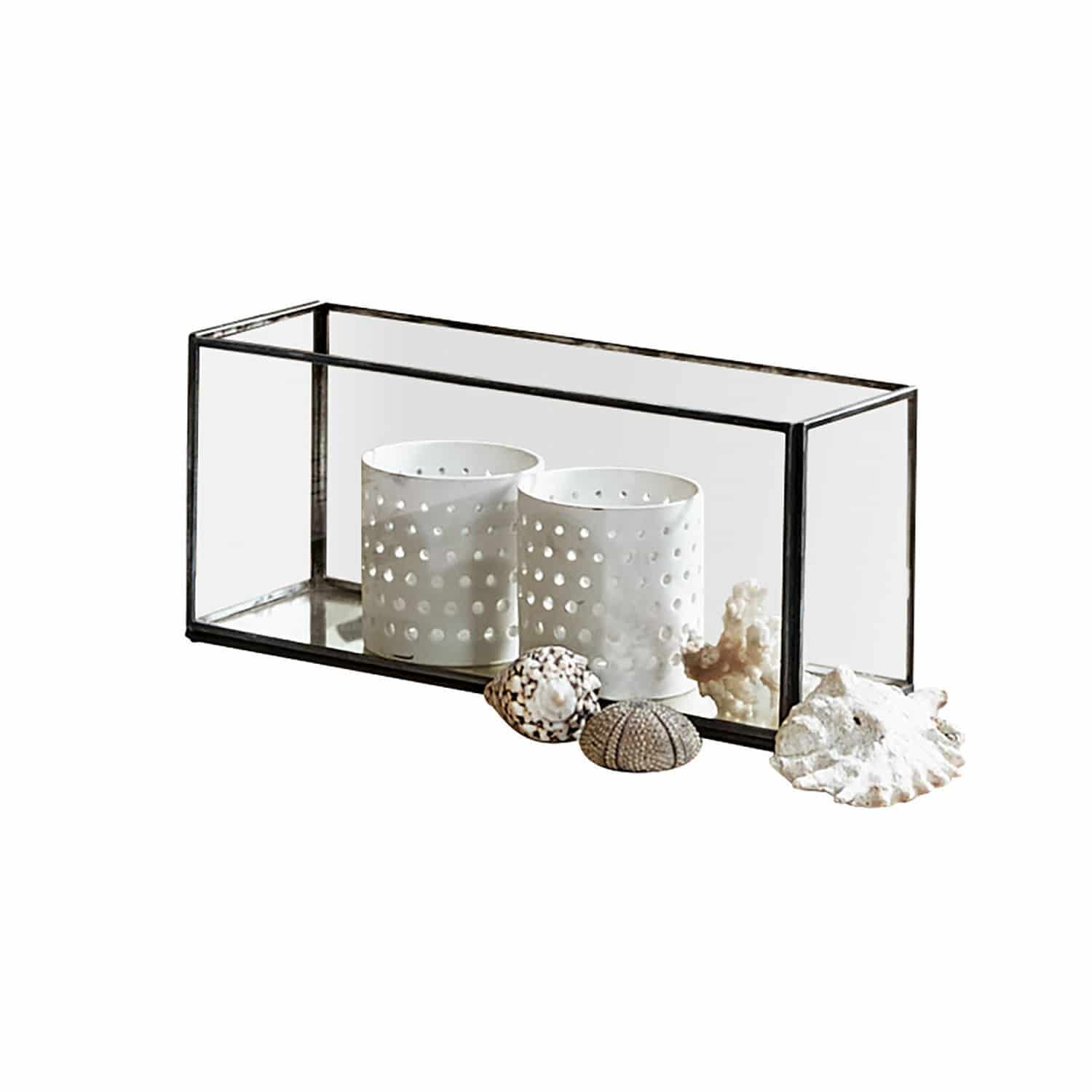 Windlicht Flavin Rechteckige Glasvitrine mit Metallrahmen und weissen Keramik-Teelichthaltern mit Löchern