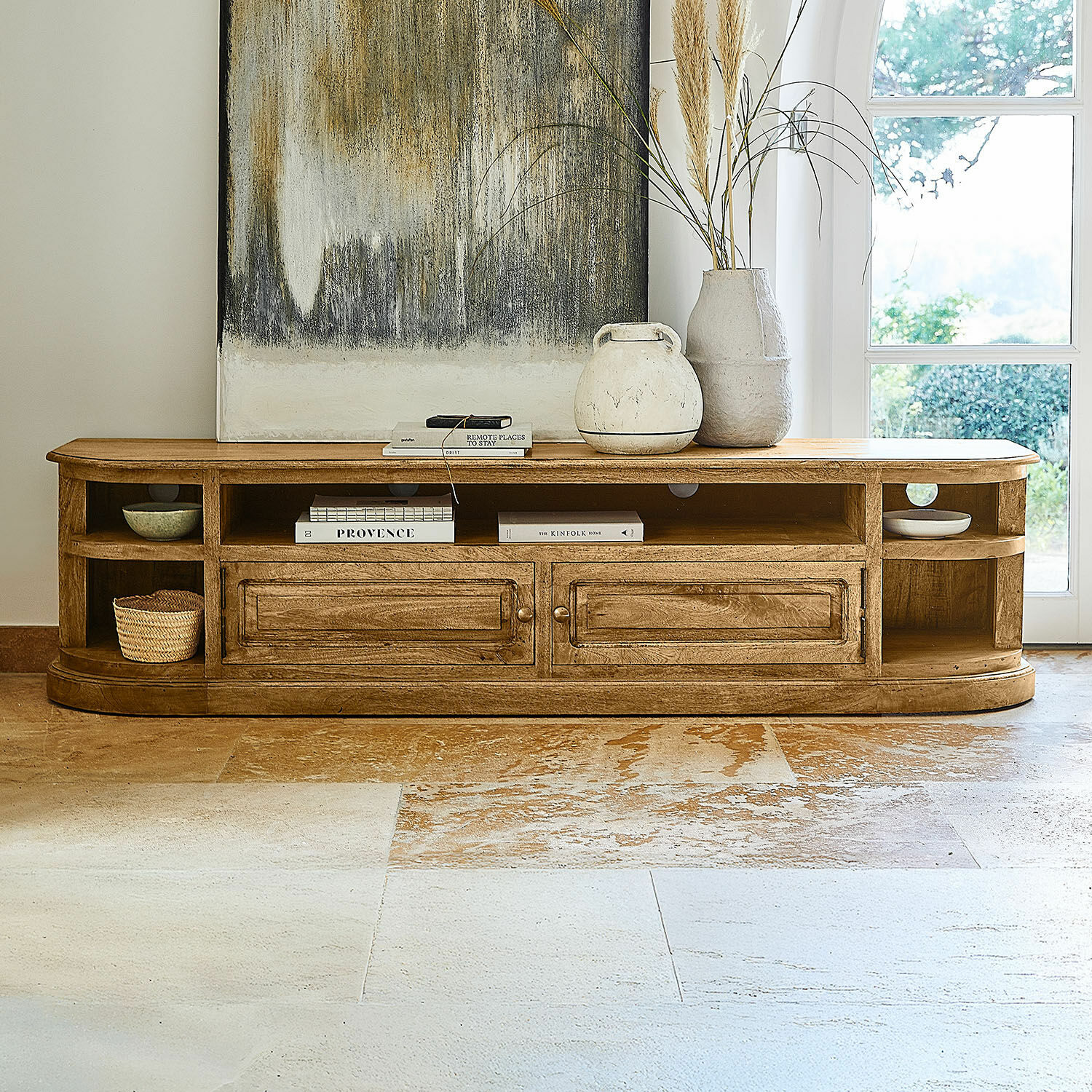Sideboard Wendalique TV-Möbel aus Holz in Naturfarbe mit Regalen und Schubladen für das Wohnzimmer