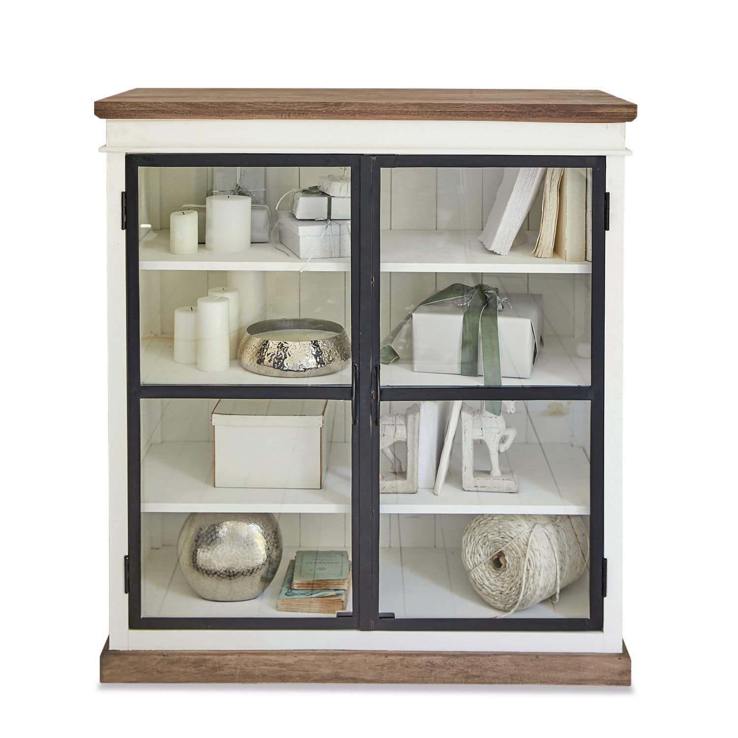 Kommode Mira Weisse Holzvitrine mit dunkler Holzplatte und Glastüren, Dekorationen und Bücher innen