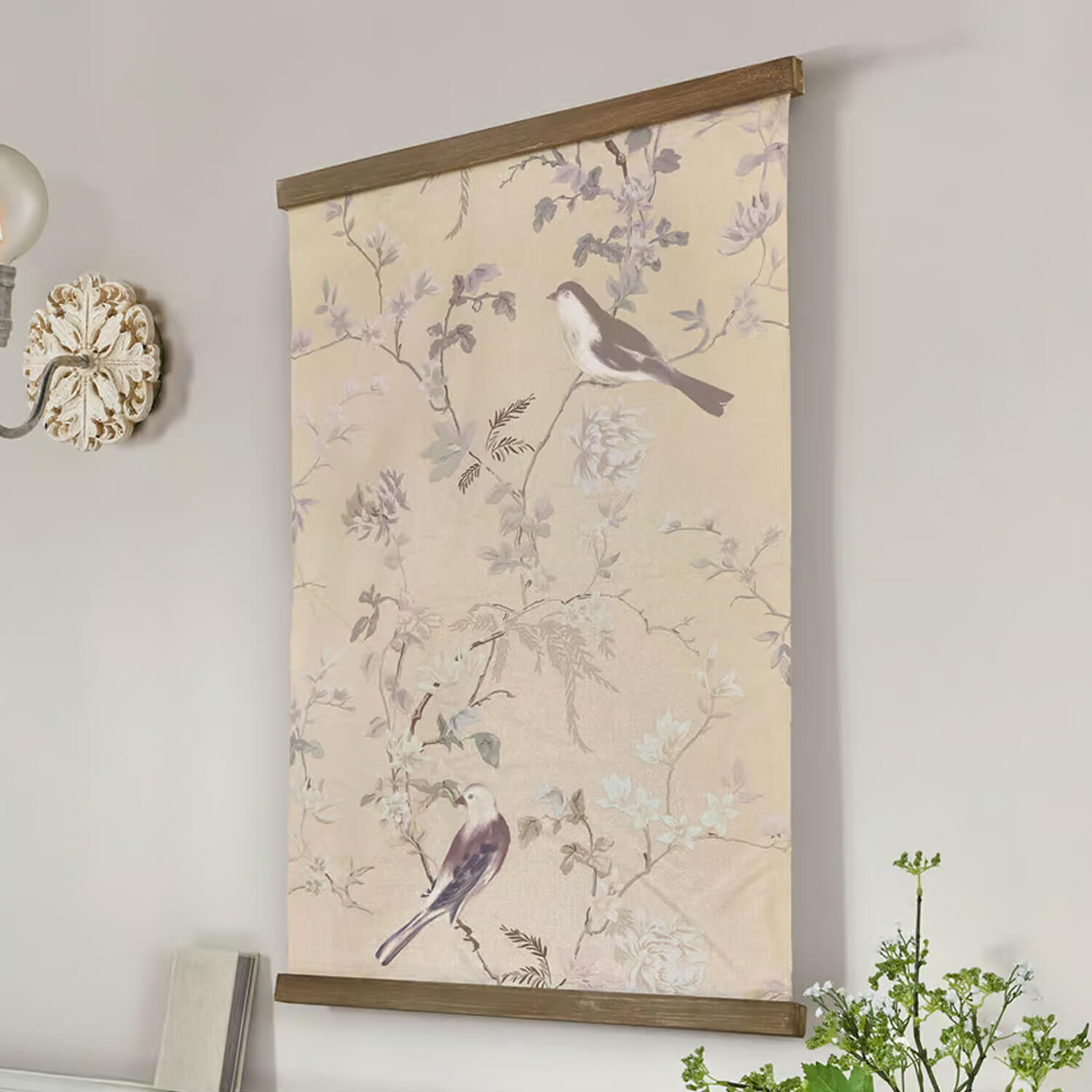 Dekoratives Leinwandbild mit Vögeln und pastellfarbenen Blumen, Holzrahmen