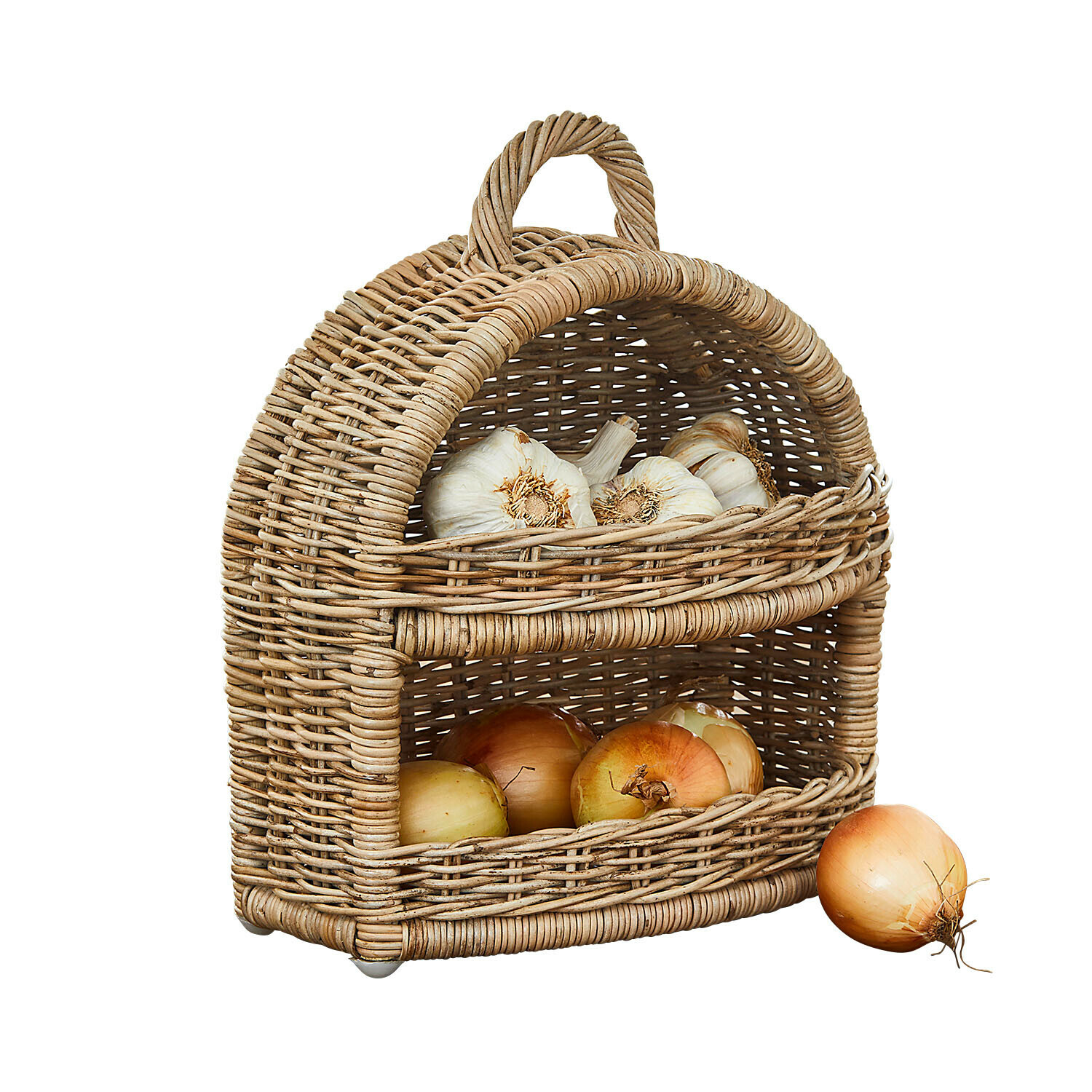 Zweistöckiger Korb aus natürlichem Rattan mit Zwiebeln und Knoblauch zur Gemüseaufbewahrung