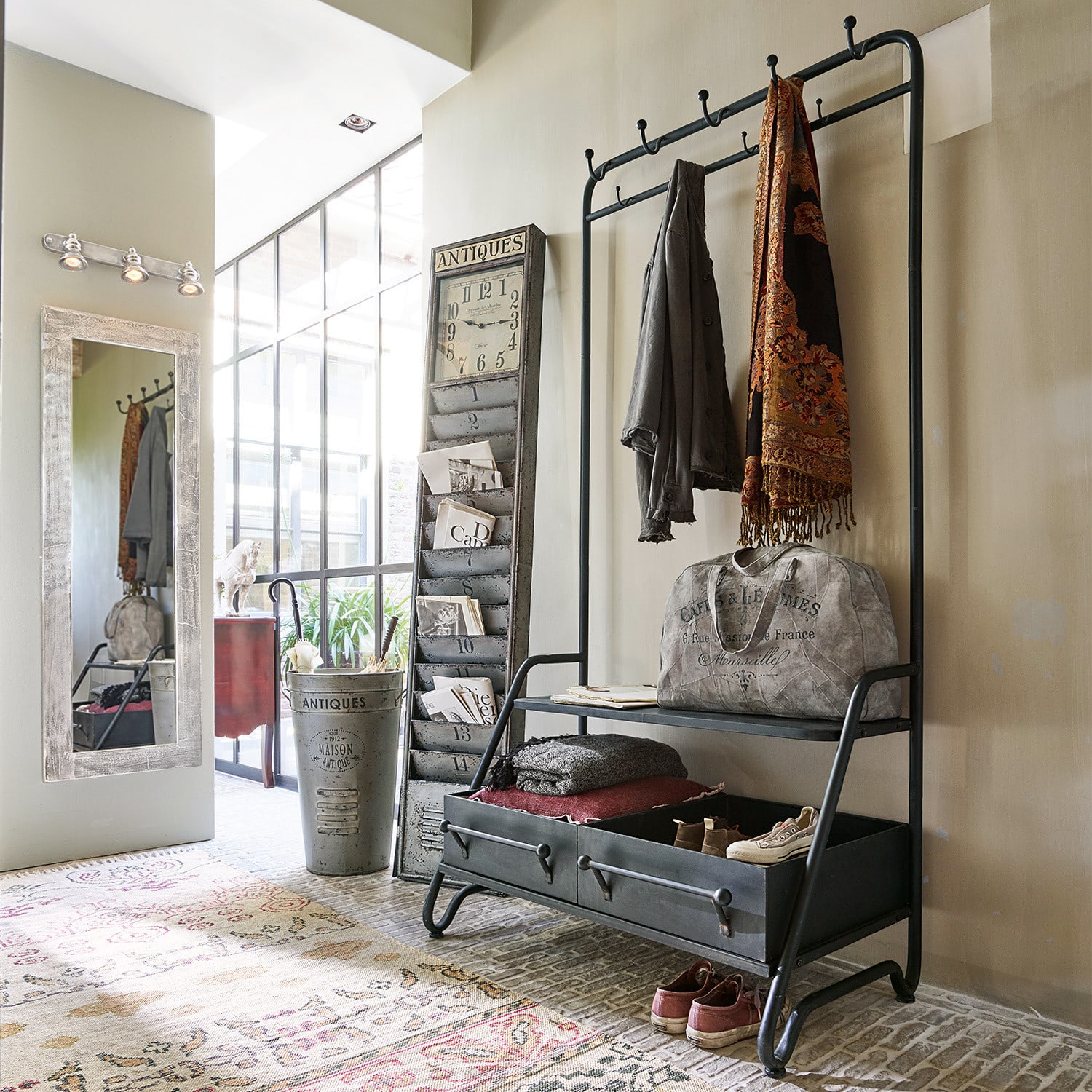 Garderobe Swanson