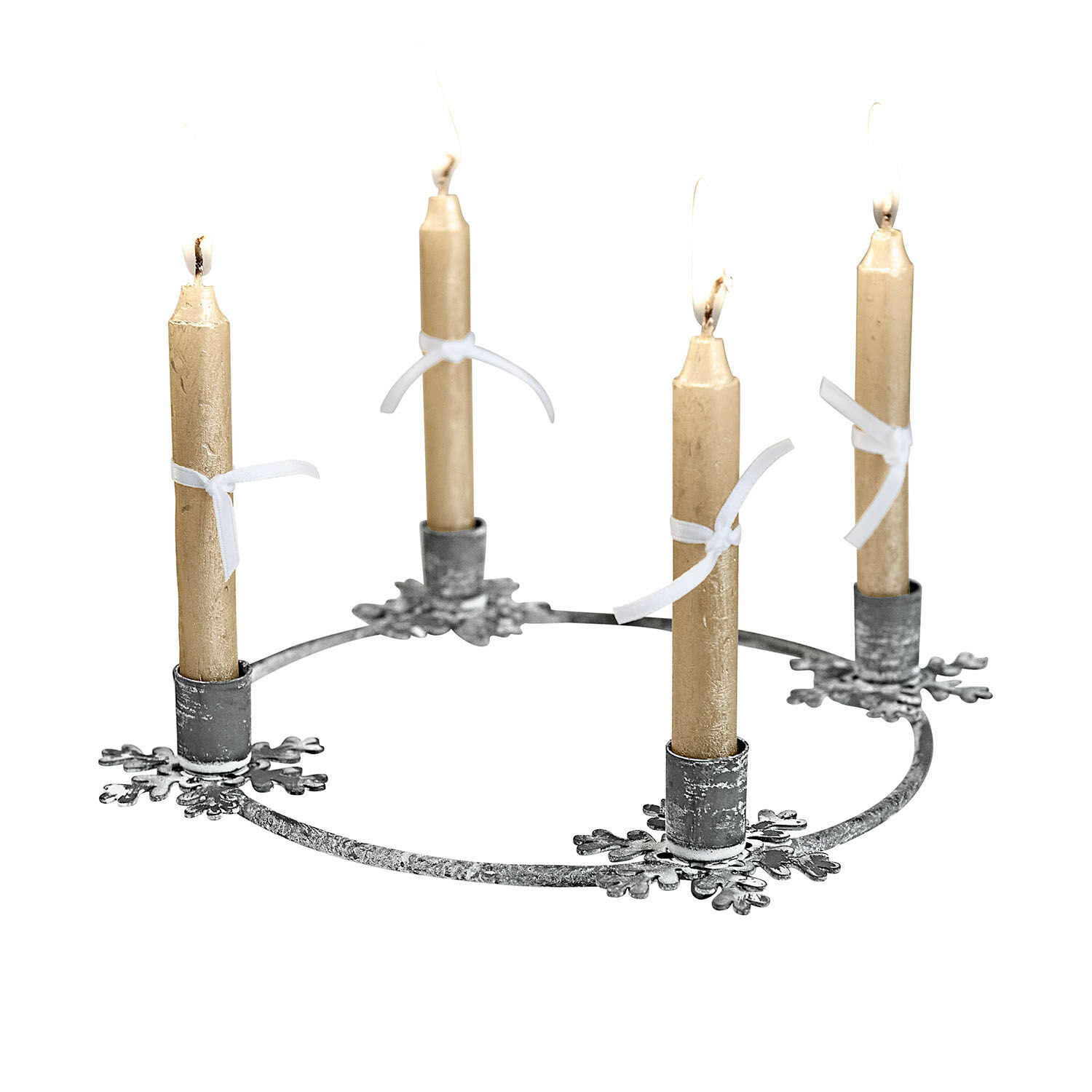 Kerzenständer Zarim Metall-Adventskranz mit vier beigen Kerzen und weissen Schleifen als festliche Dekoration