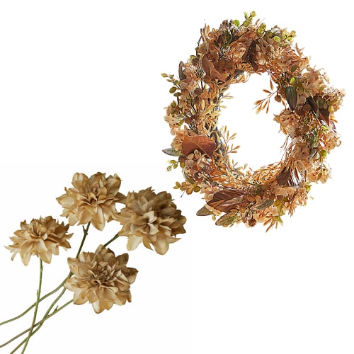 Dekorativer Kranz und Blumen in Beige- und Brauntönen für Wohn- und Saisondekorationen