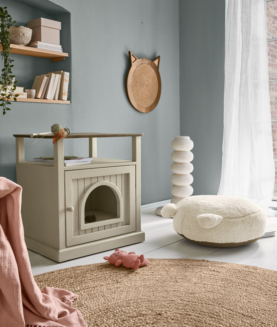 Katzenreich in Greige