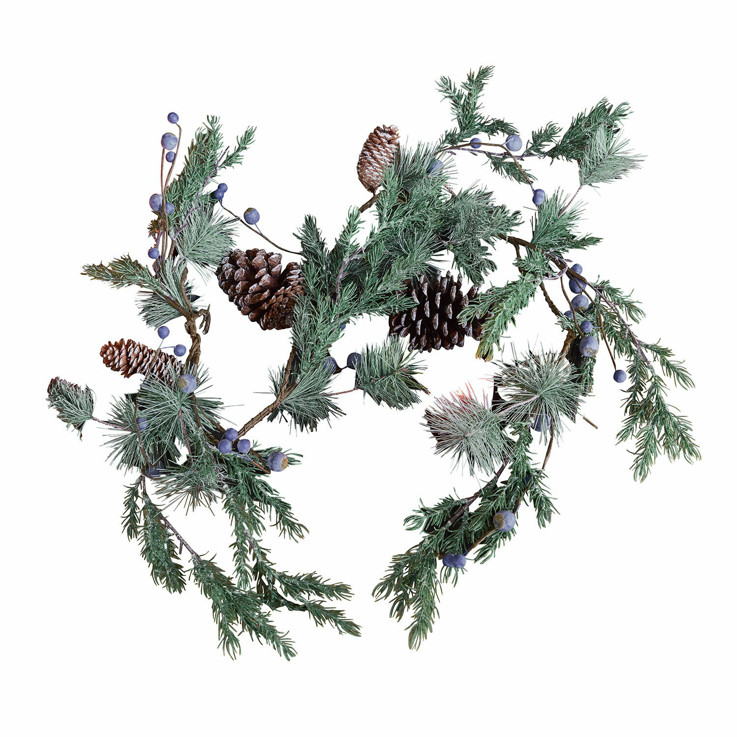 Girlande Virpi Dekorativer Kranz aus grünen Zweigen, Zapfen und blauen Beeren für Weihnachten.