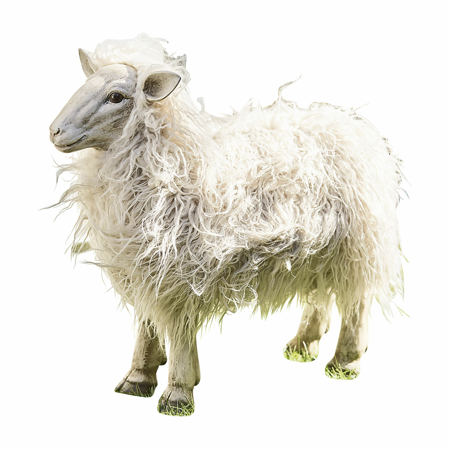 Deko-Schaf Justin Dekorative Schaf-Figur mit weissem, lockigem Fell auf grünem Gras für Wohnraumgestaltung