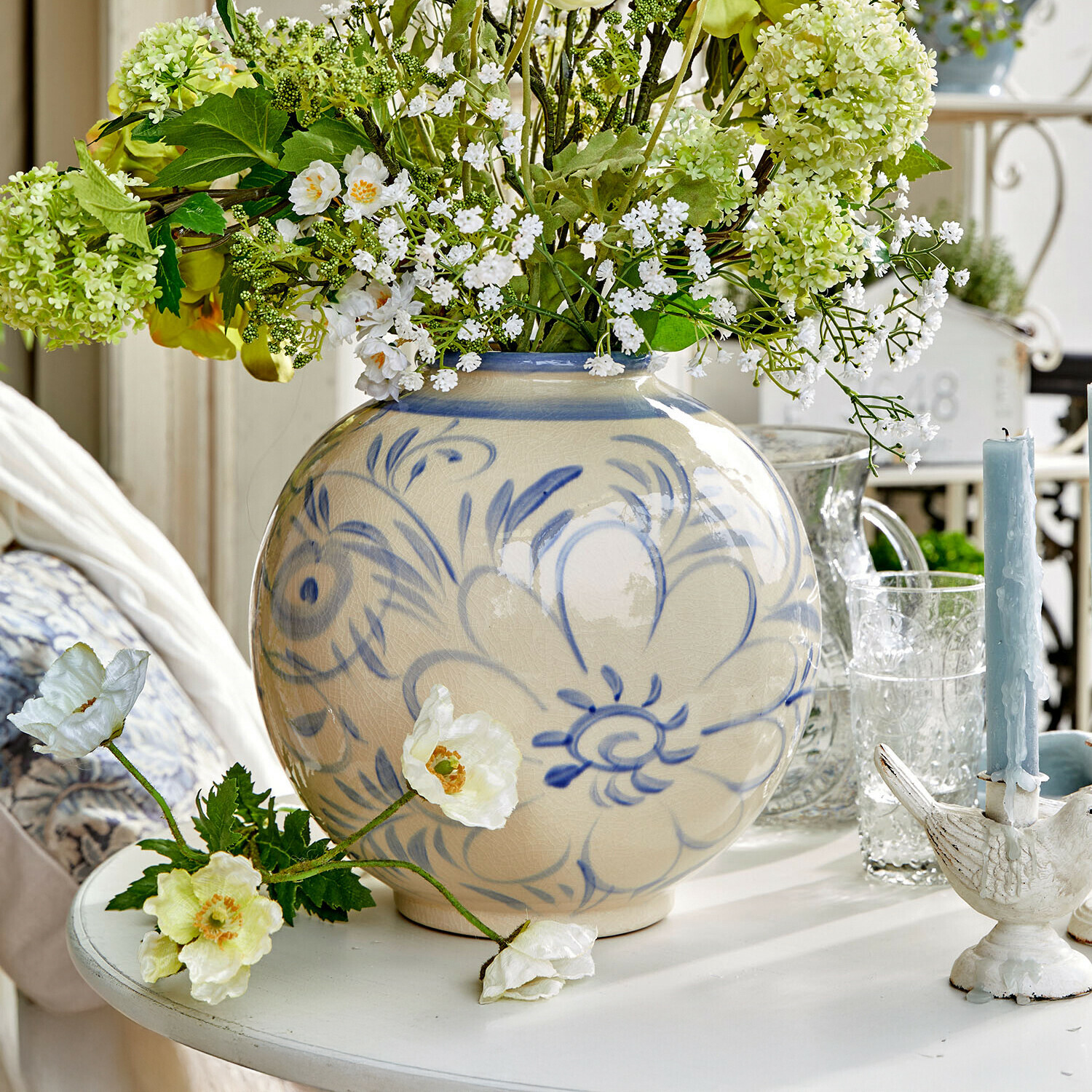 Vase Oviren