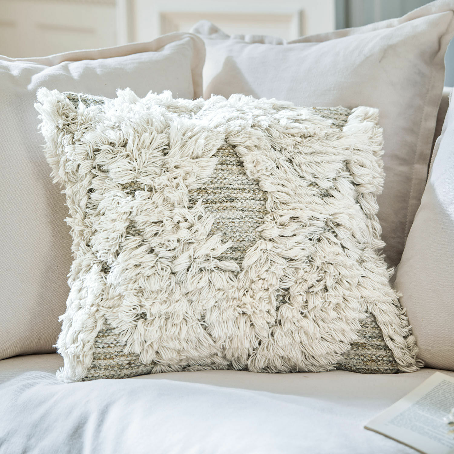 In-& Outdoorkissenhülle Meagan Dekoratives Baumwollkissen in Creme mit flauschigem Muster für ein gemütliches Sofa