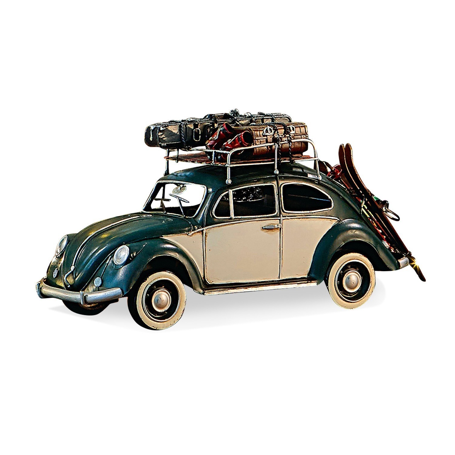 Deko-Auto Dawlish Metallmodell eines klassischen grün-beigen Autos mit Gepäck und Skiern auf dem Dach