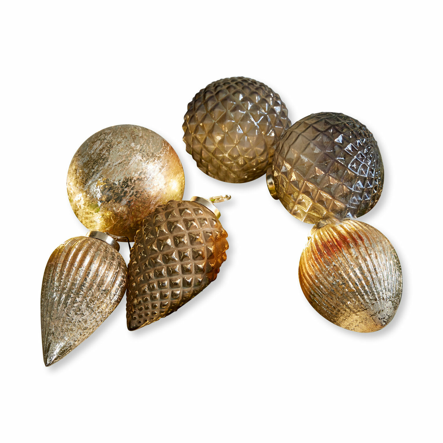 Weihnachtsschmuck 6er Set Layounne Set aus goldbraunen Glas-Weihnachtskugeln mit strukturierter Oberfläche und glänzendem Finish