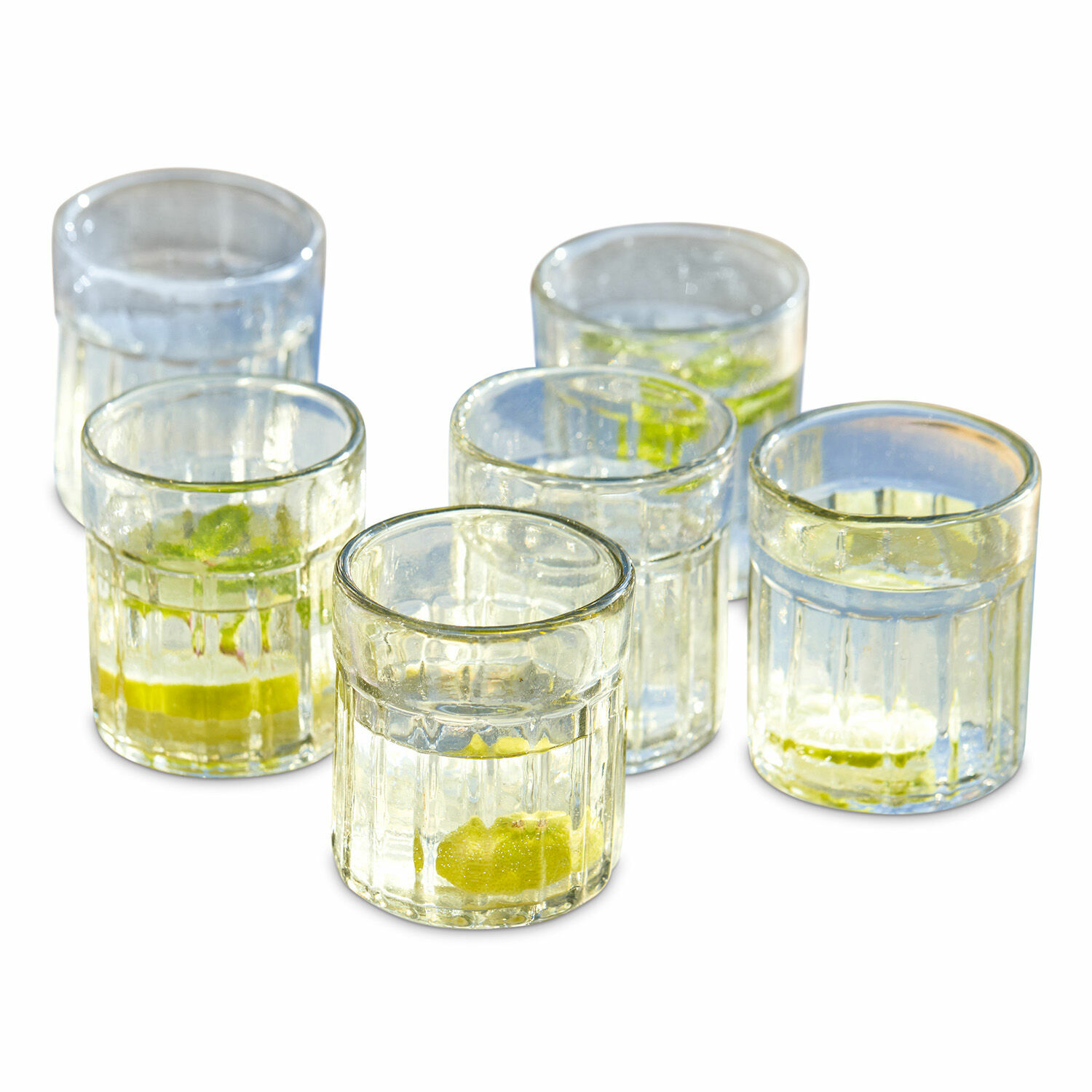 Glas 6er Set Roseville Sechser-Set klare Gläser mit Wasser und Limettenscheiben auf weissem Hintergrund