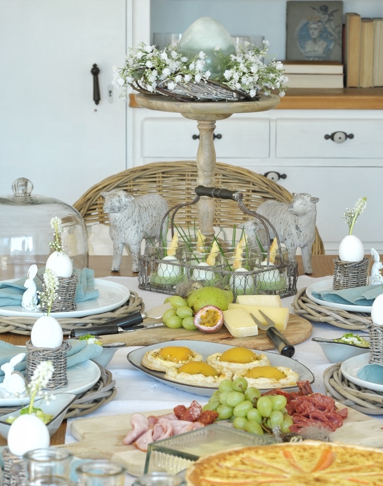 Traditioneller Osterbrunch
