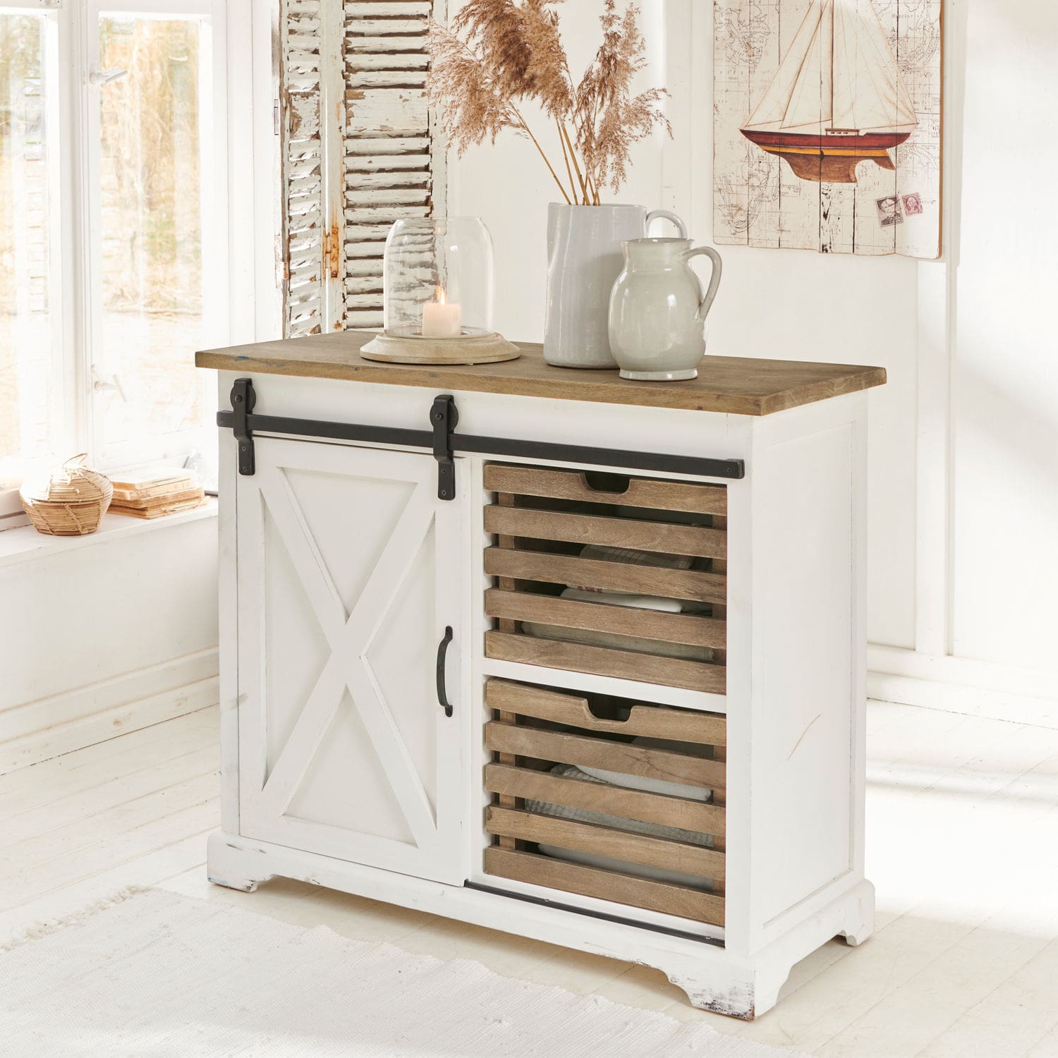 Kommode Bastid Weisse Holzkommode mit Naturholzplatte und rustikalen Schubladen im Landhausstil für das Wohnzimmer