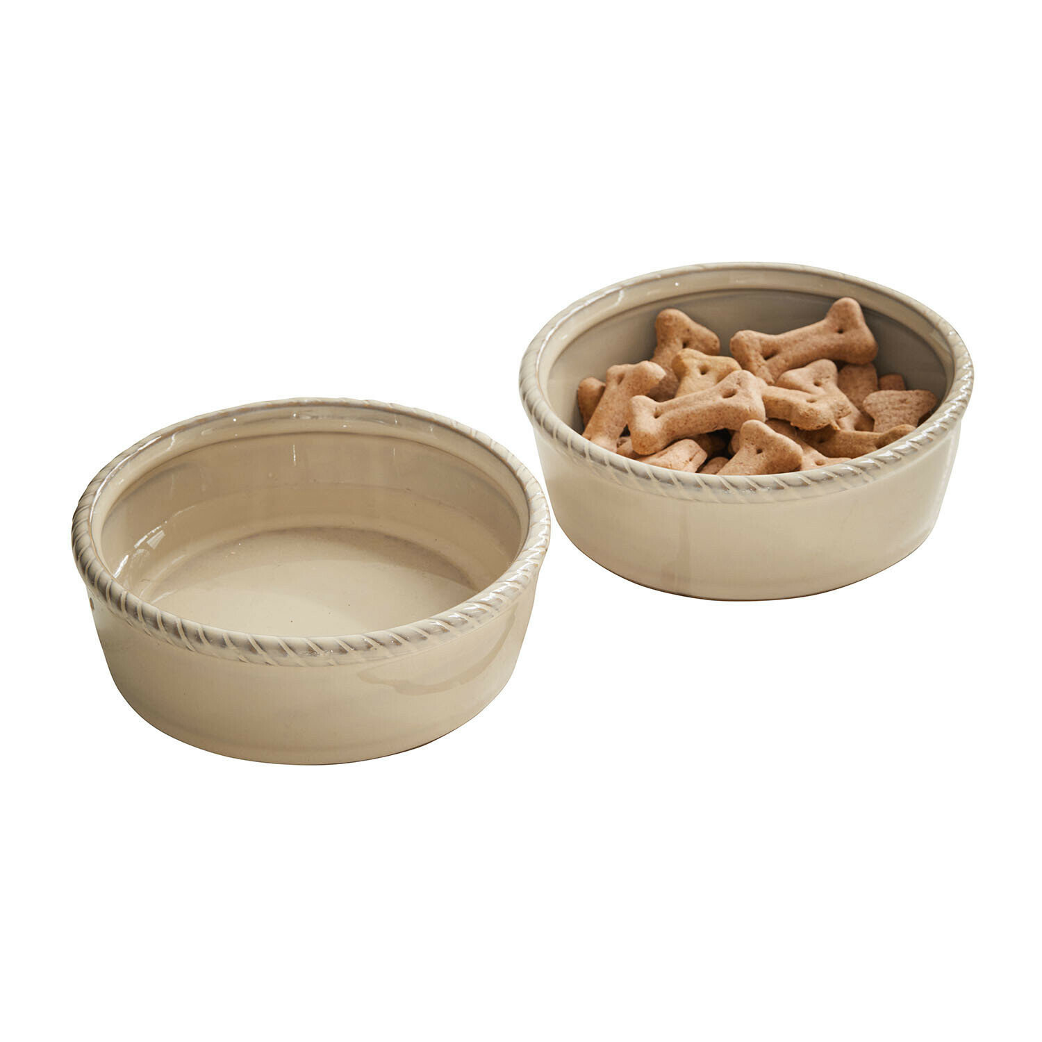 Futternapf 2er Set Pawilo Zwei beige Keramik-Hundenäpfe mit dekorativem Rand, einer mit Knochenkeksen gefüllt, Futternapf und Wassernapf