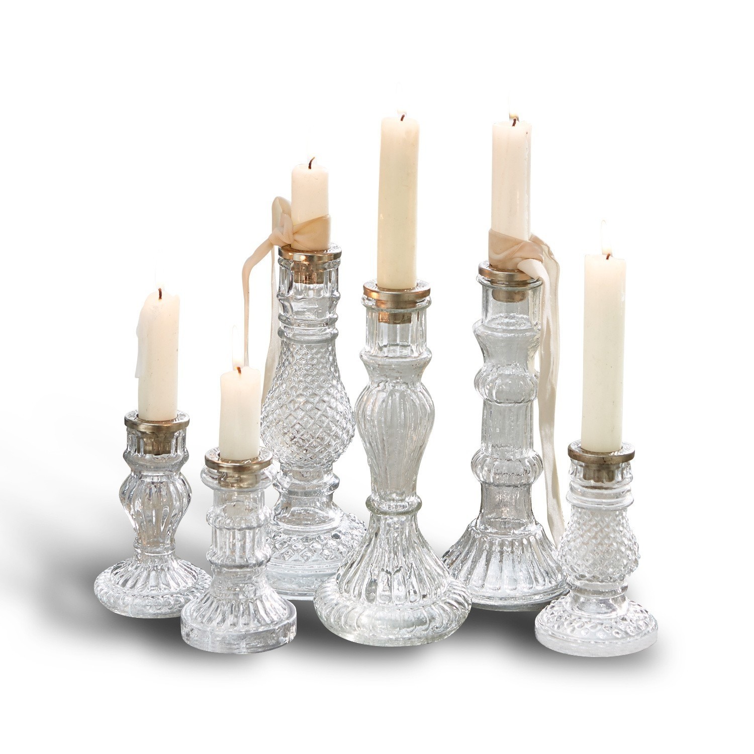 Kerzenständer 6er Set Youna Set aus sechs transparenten Glaskerzenhaltern mit weissen Kerzen und silbernen Ringen