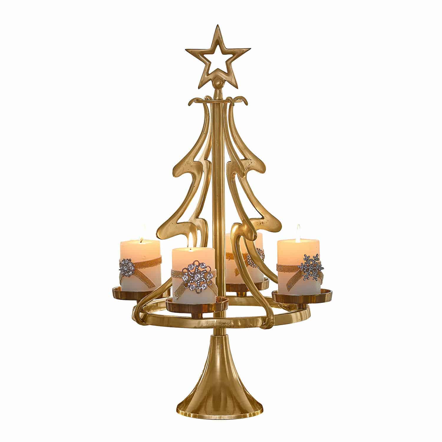 Adventskranzständer Gaetana Goldener Metallkerzenhalter in Tannenbaumform mit vier weissen Kerzen und Weihnachtsdekoration