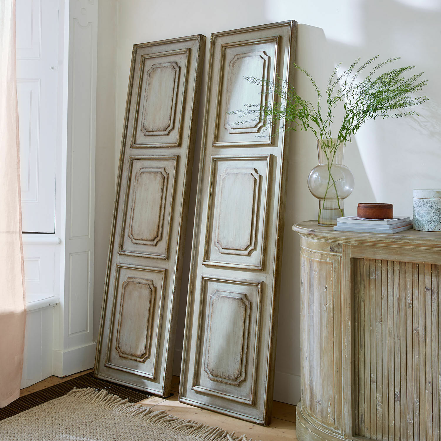 Paneel 2er Set Dovire Zwei Vintage-Holzpaneele in Beige mit Patina, dekorative Wandverkleidung im Landhausstil