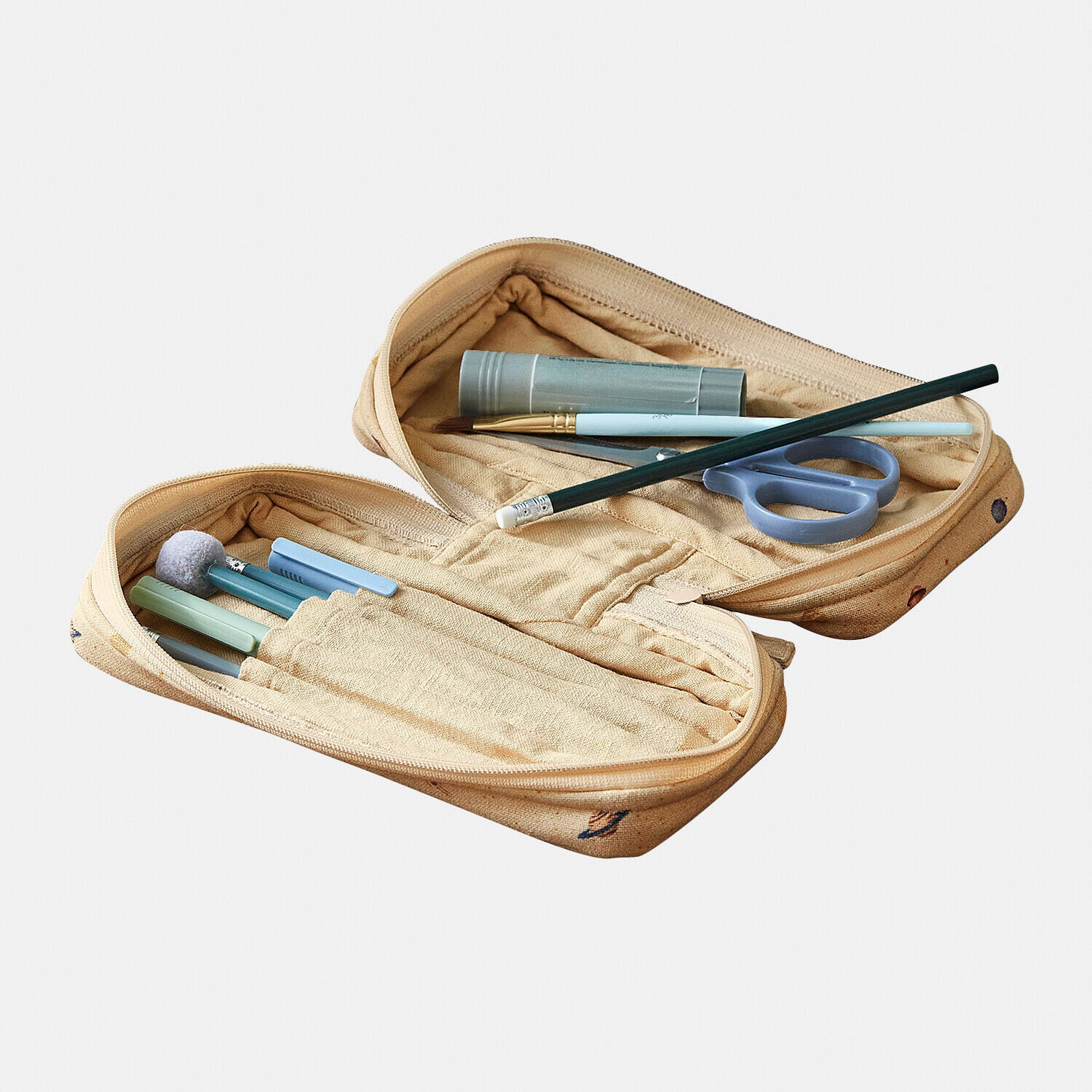 Beiges Stoffetui mit Schreib- und Zeichenutensilien, praktischer Schulorganizer