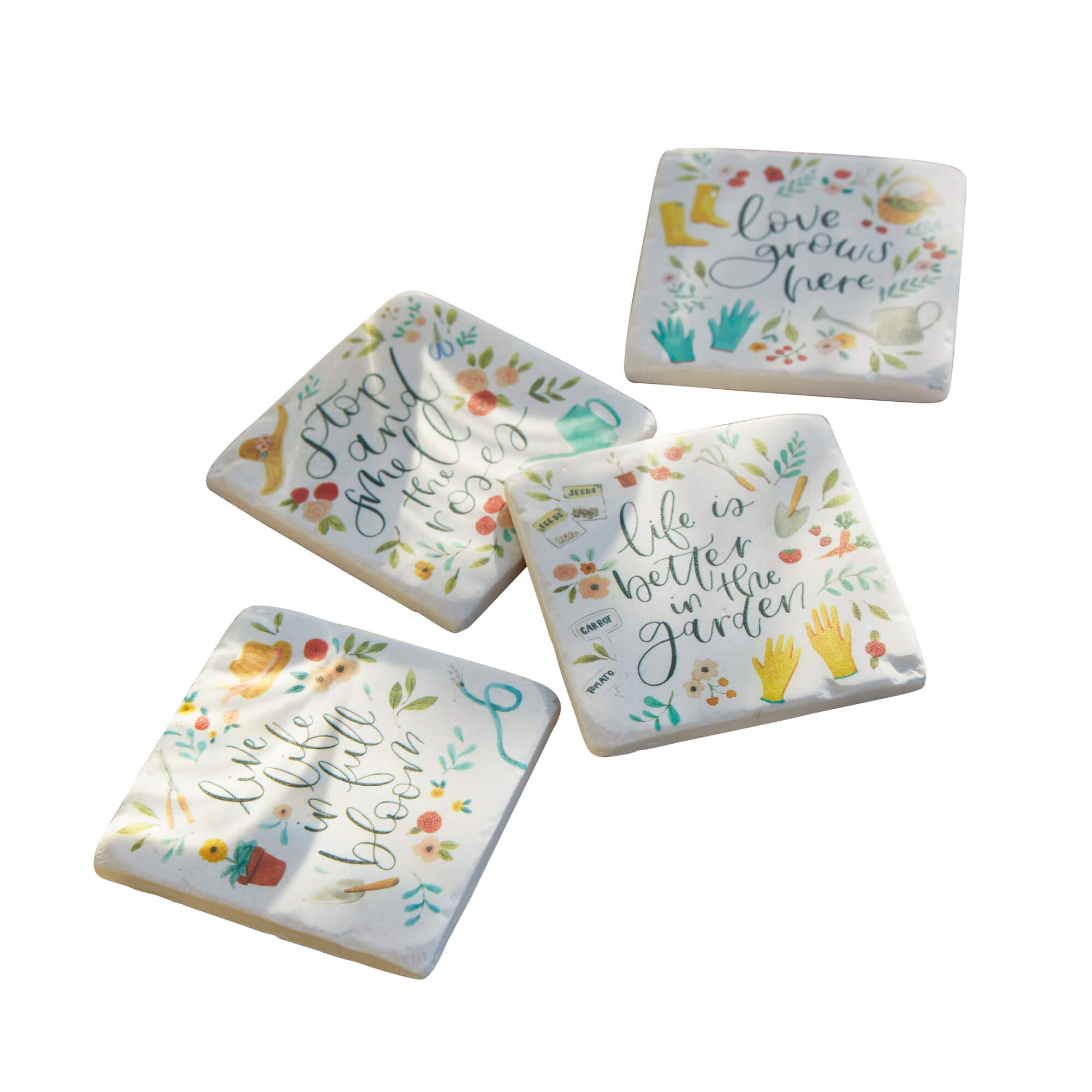 Set aus 4 Keramikuntersetzern mit Gartenmotiven und bunten Schriftzügen in Pastellfarben
