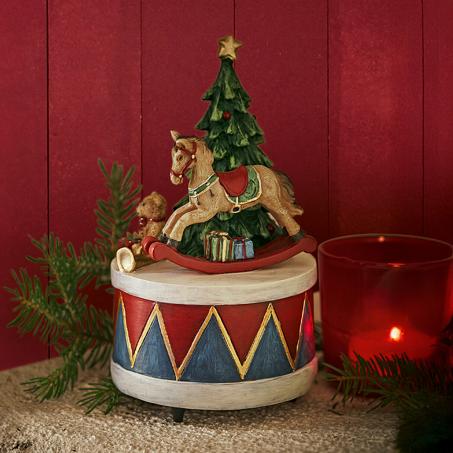 Spieluhr Harmony Holz-Spieluhr mit Schaukelpferd und Tannenbaum in Rot-Blau für festliche Weihnachtsdekoration