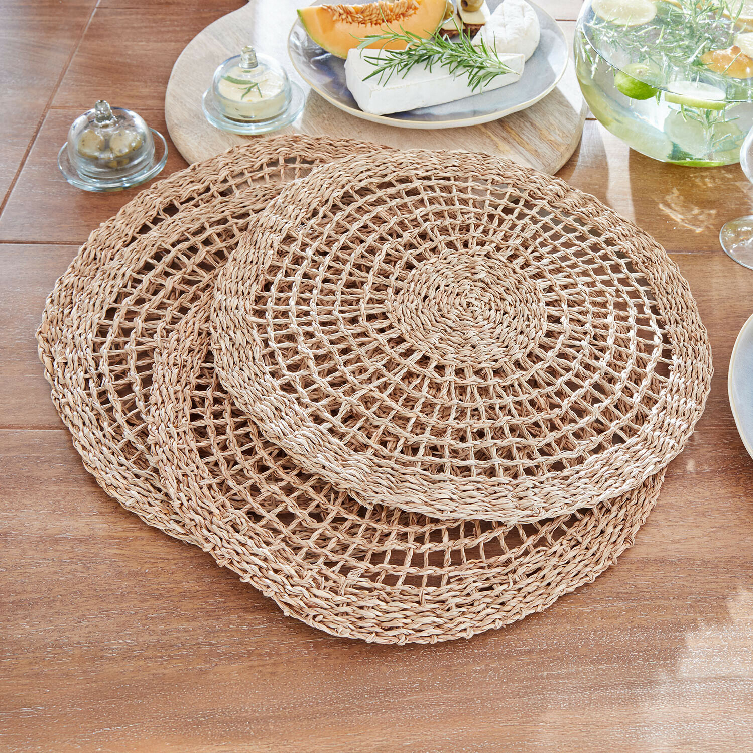 Platzset 4er Set Sauvrelle Drei runde Tischsets aus natürlichem, geflochtenem Material in Beige für den Esstisch