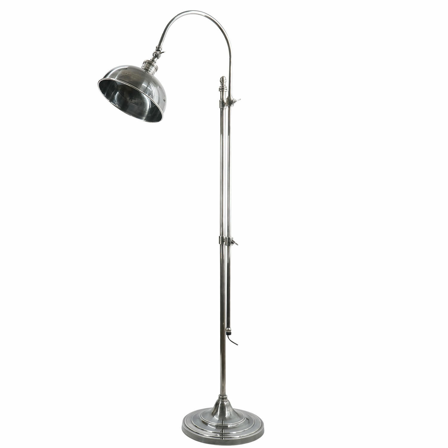 Stehlampe Conway Stehlampe aus silbernem Metall mit verstellbarem Schirm im modernen Industriedesign