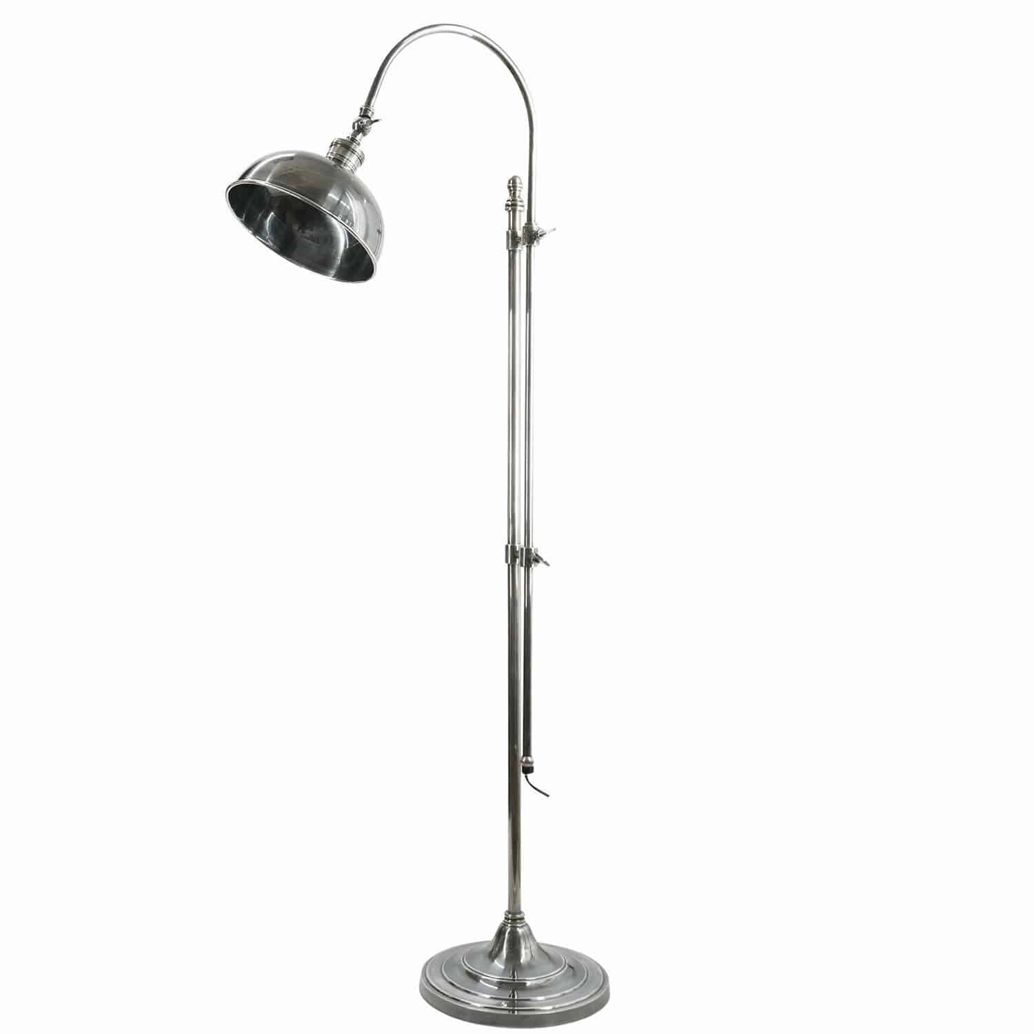 Stehlampe Conway Stehlampe aus silbernem Metall mit verstellbarem Schirm im modernen Industriedesign