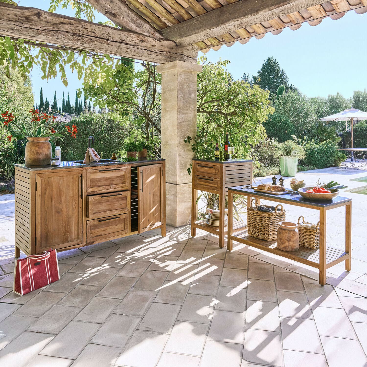 Outdoor-Küche 3er Set Corviano Outdoor-Küchenmöbel aus natürlichem Teakholz mit Steinplatte, ideal für Gartenküche und Terrasse