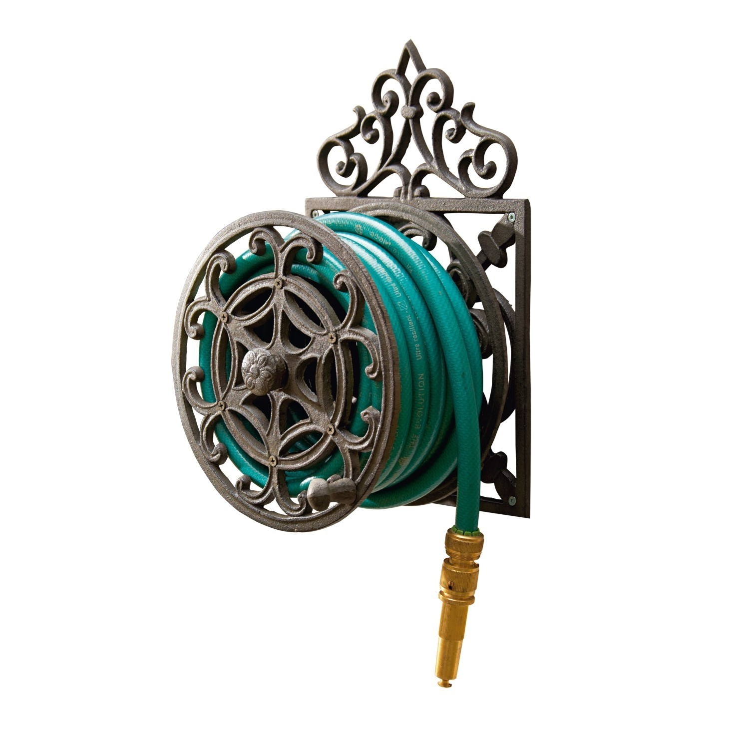 Schlauchabroller Trelly Dekorativer brauner Metall-Wandhalter für Gartenschlauch mit grünem Schlauch und Messingdüse